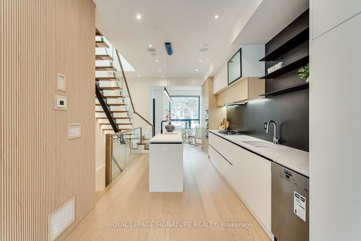 Photo 68 of 511 Woburn Avenue, Toronto, Bedford Park-Nortown — HOMEH