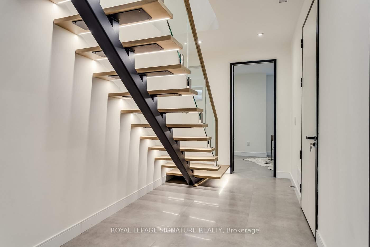 Photo 91 of 511 Woburn Avenue, Toronto, Bedford Park-Nortown — HOMEH