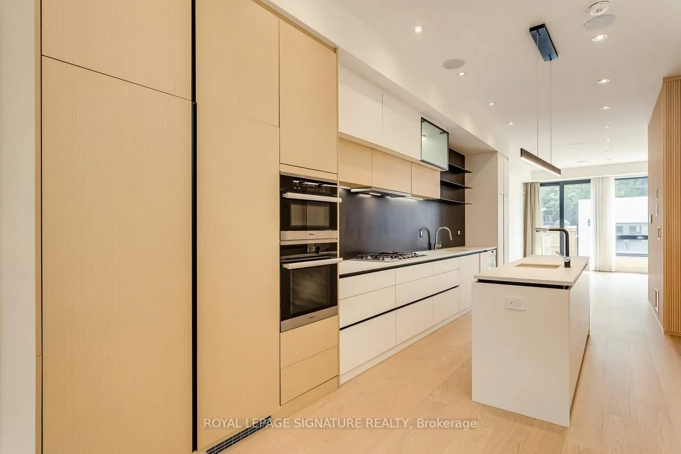 Photo 9 of 511 Woburn Avenue, Toronto, Bedford Park-Nortown — HOMEH