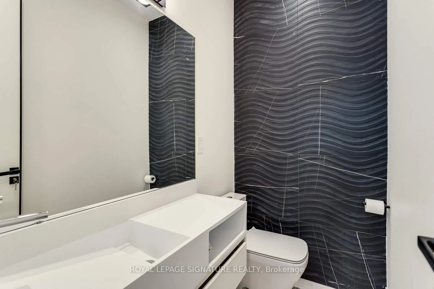 Photo 19 of 511 Woburn Avenue, Toronto, Bedford Park-Nortown — HOMEH