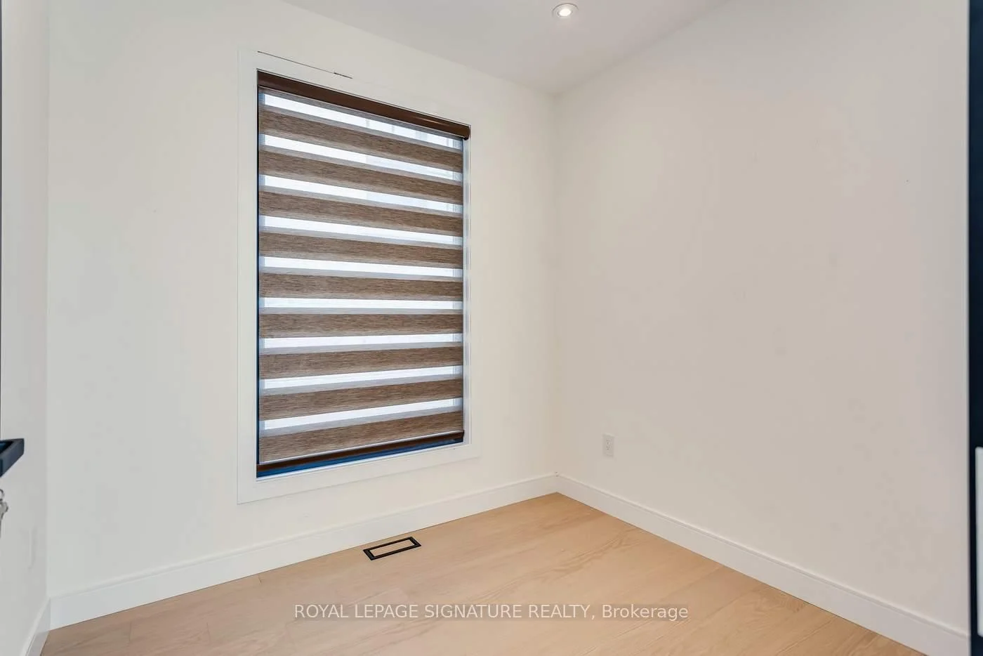 Photo 27 of 511 Woburn Avenue, Toronto, Bedford Park-Nortown — HOMEH