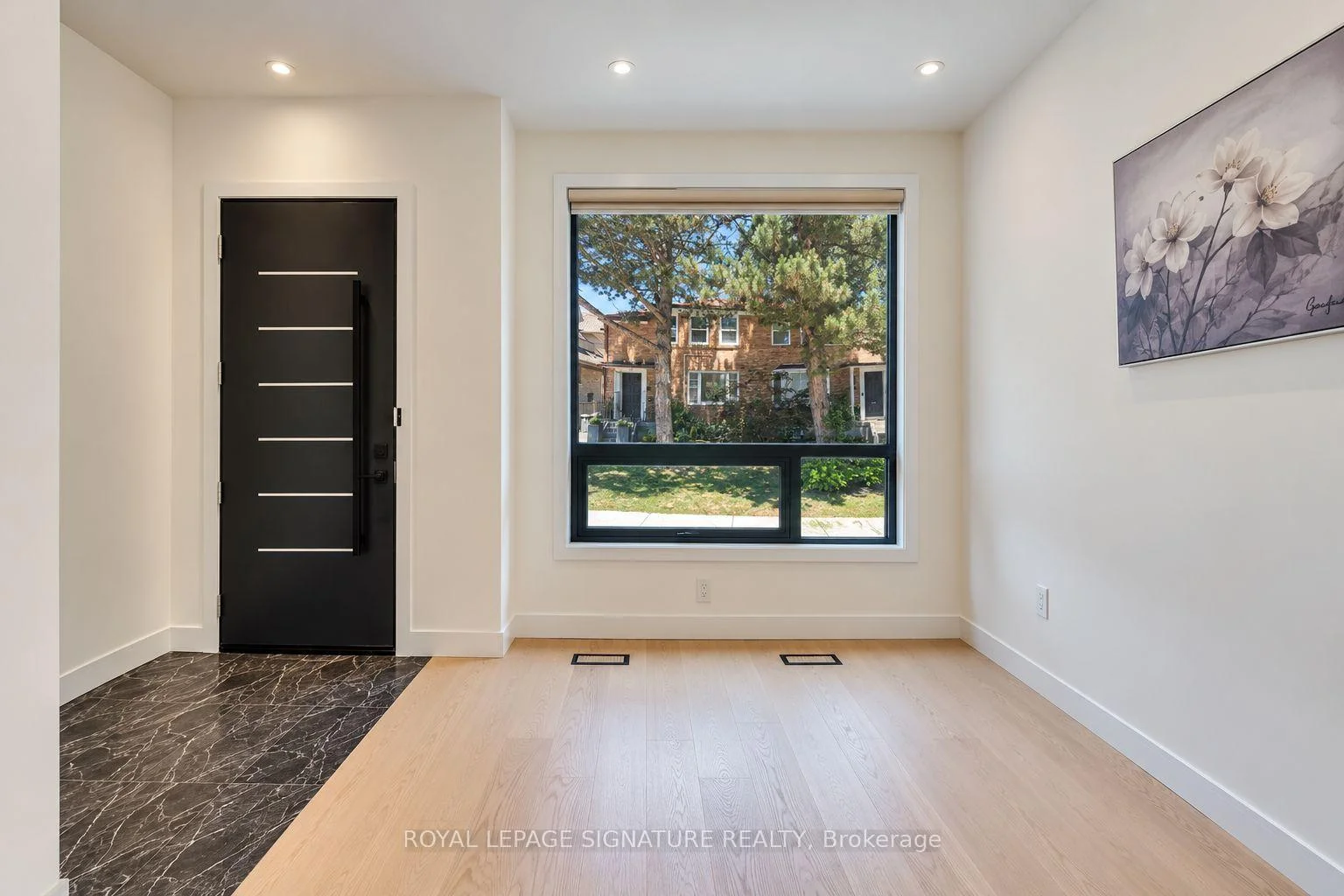 Photo 34 of 511 Woburn Avenue, Toronto, Bedford Park-Nortown — HOMEH