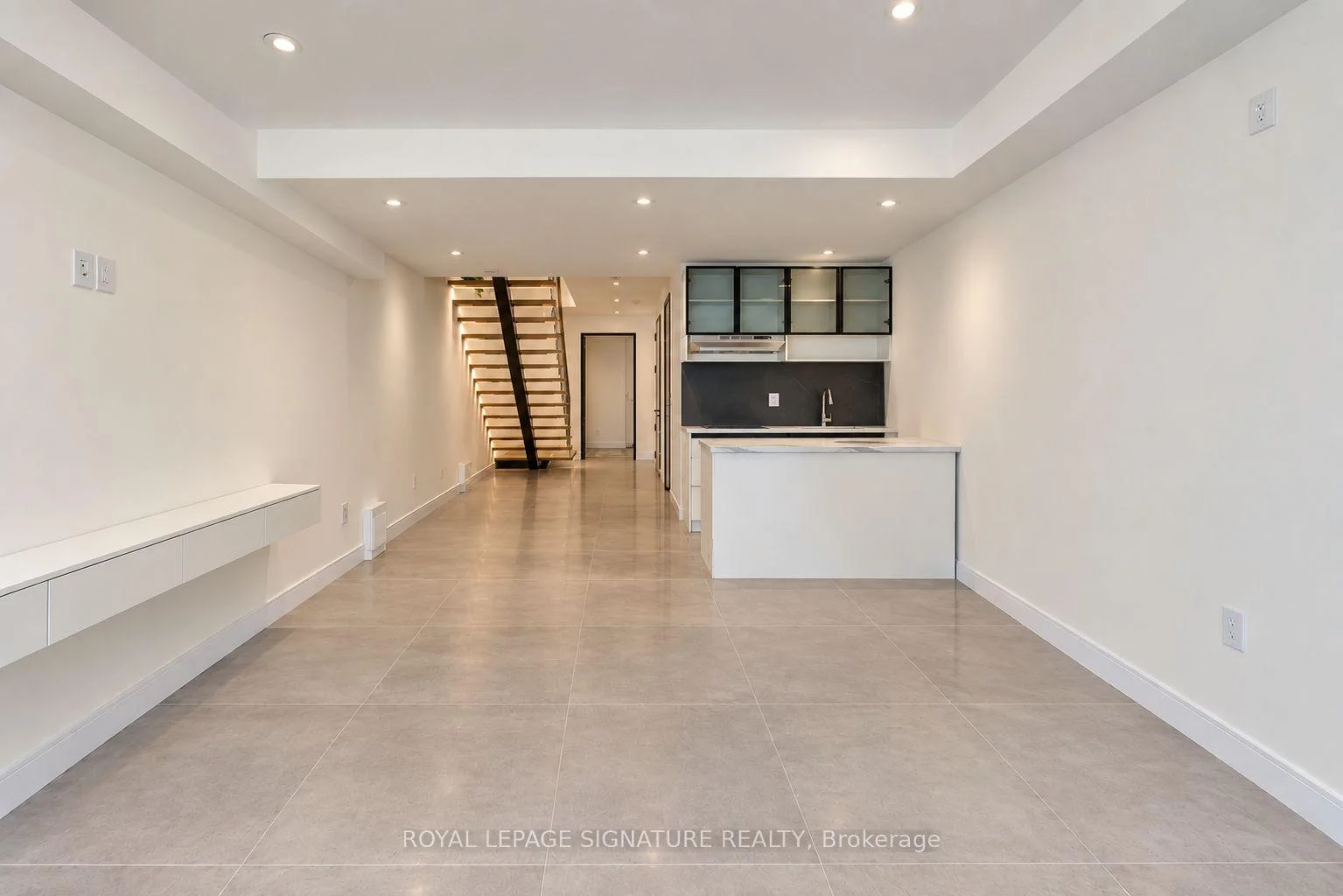 Photo 41 of 511 Woburn Avenue, Toronto, Bedford Park-Nortown — HOMEH