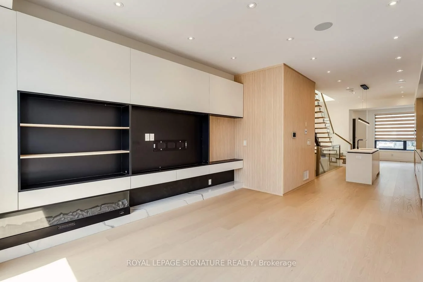 Photo 63 of 511 Woburn Avenue, Toronto, Bedford Park-Nortown — HOMEH