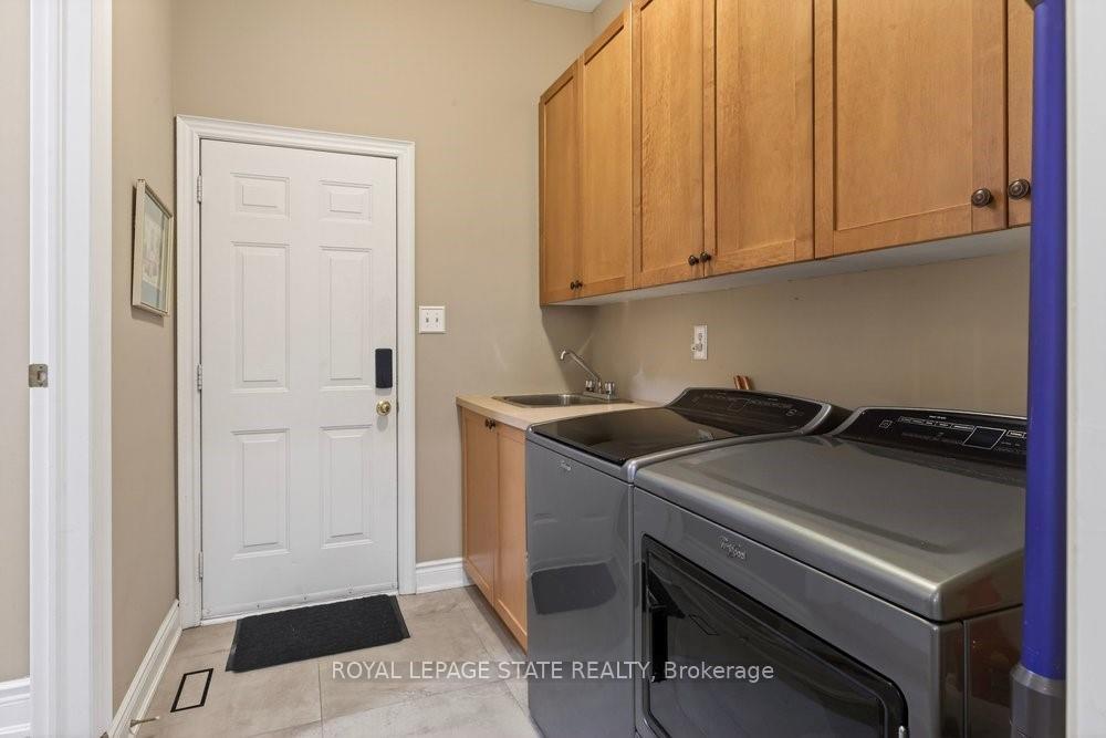 Photo 18 of Unit 101, 100 Beddoe Drive, Hamilton, Chedoke Park — HOMEH