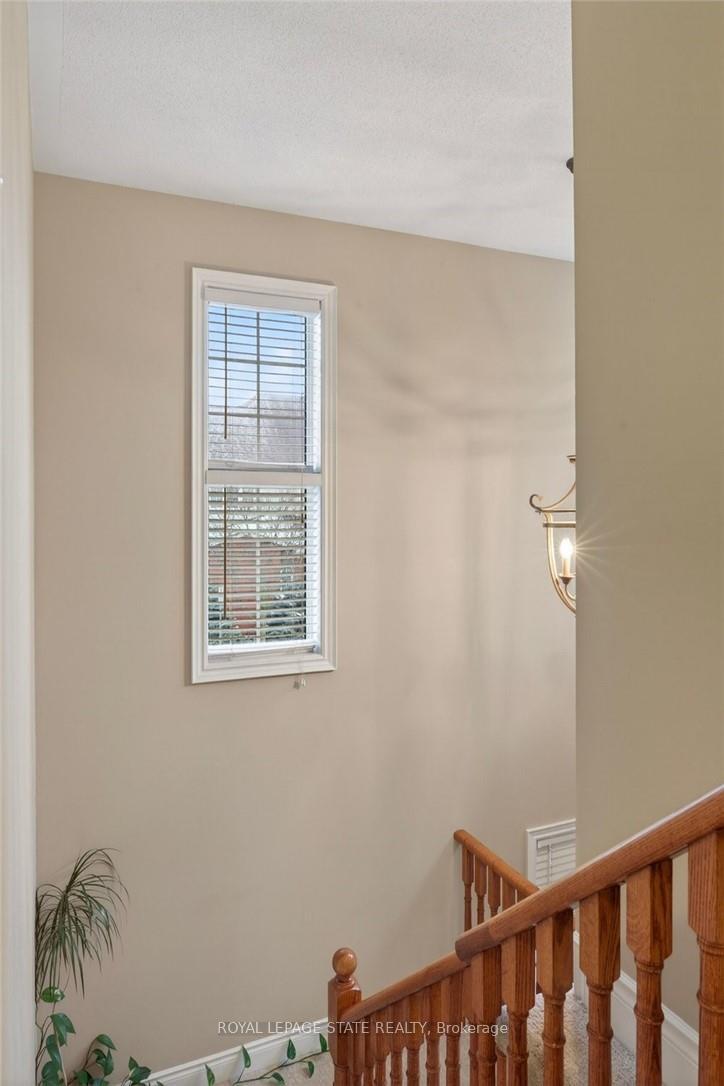 Photo 21 of Unit 101, 100 Beddoe Drive, Hamilton, Chedoke Park — HOMEH