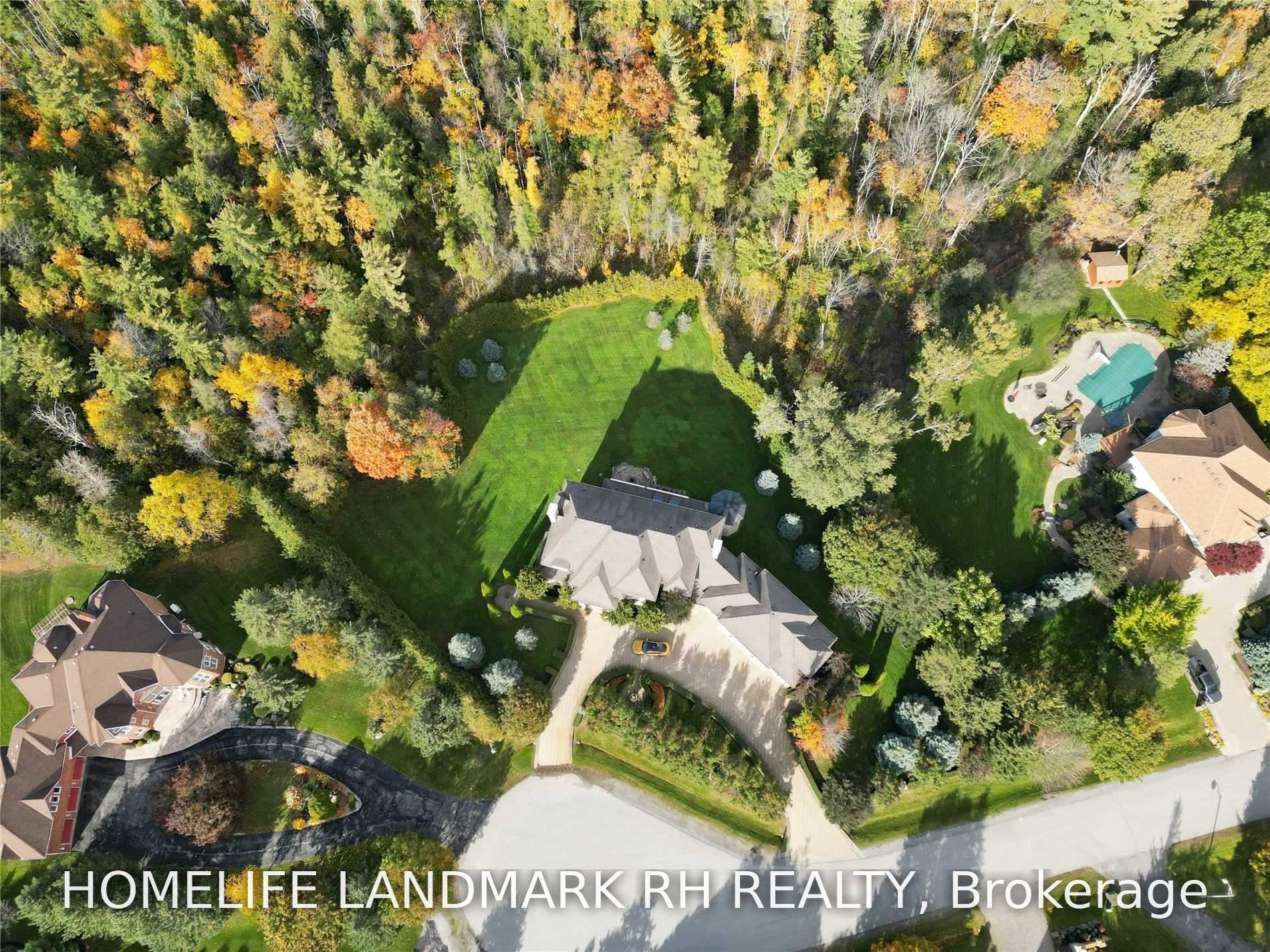 Photo 40 of 69 Sherrick Drive, Whitchurch-Stouffville, Rural Whitchurch-Stouffville — HOMEH