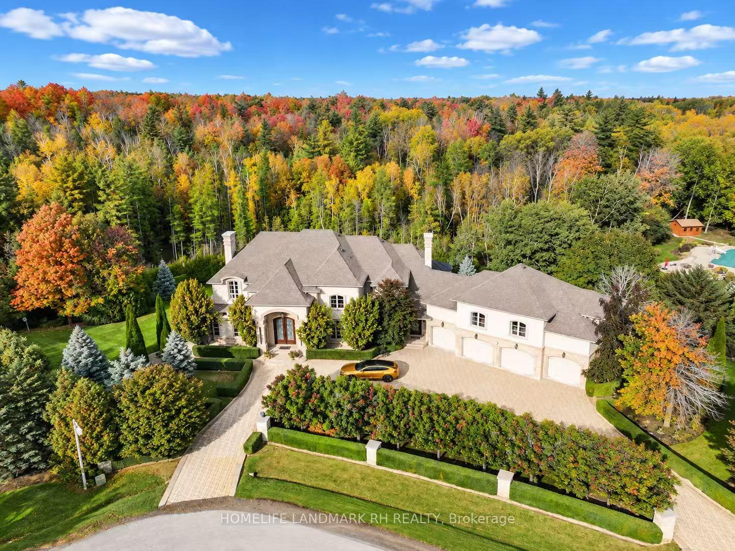 Photo 2 of 69 Sherrick Drive, Whitchurch-Stouffville, Rural Whitchurch-Stouffville — HOMEH