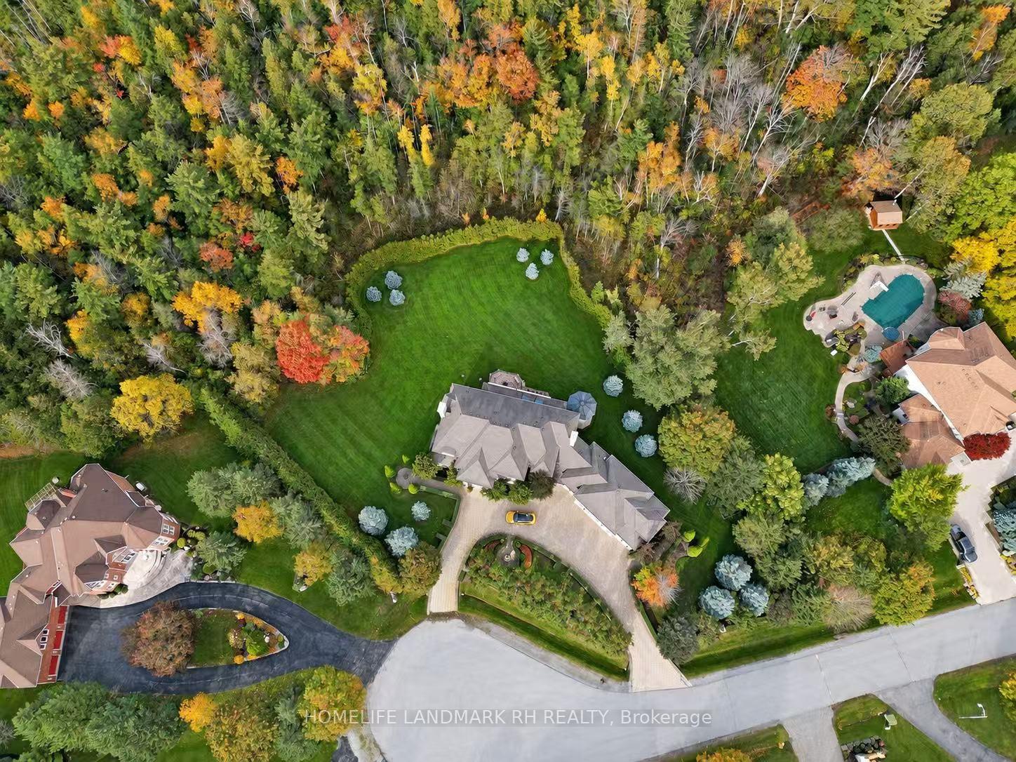 Photo 5 of 69 Sherrick Drive, Whitchurch-Stouffville, Rural Whitchurch-Stouffville — HOMEH