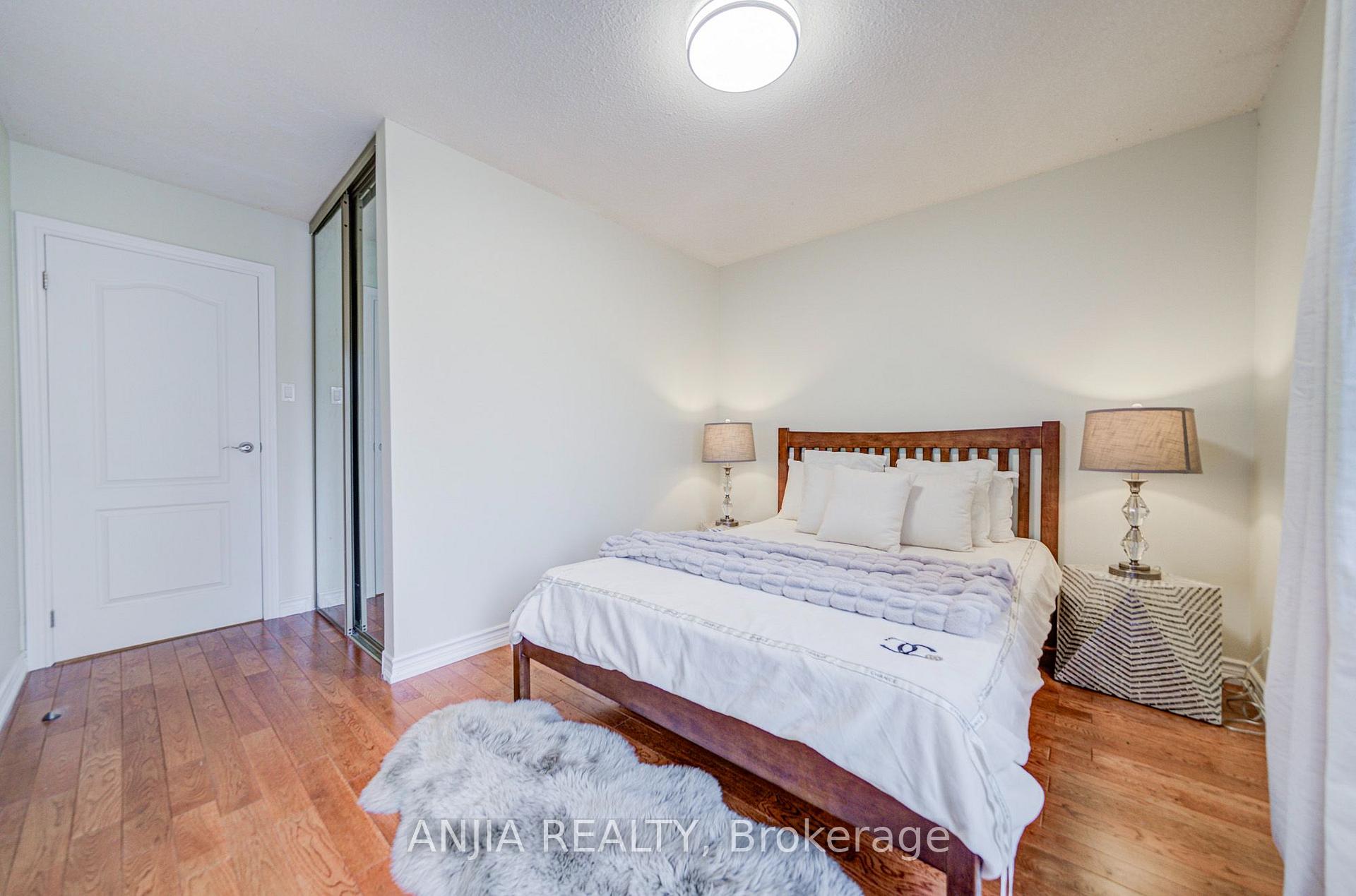 Photo 20 of 3 Mossbrook Crescent, Scarborough, Steeles — HOMEH