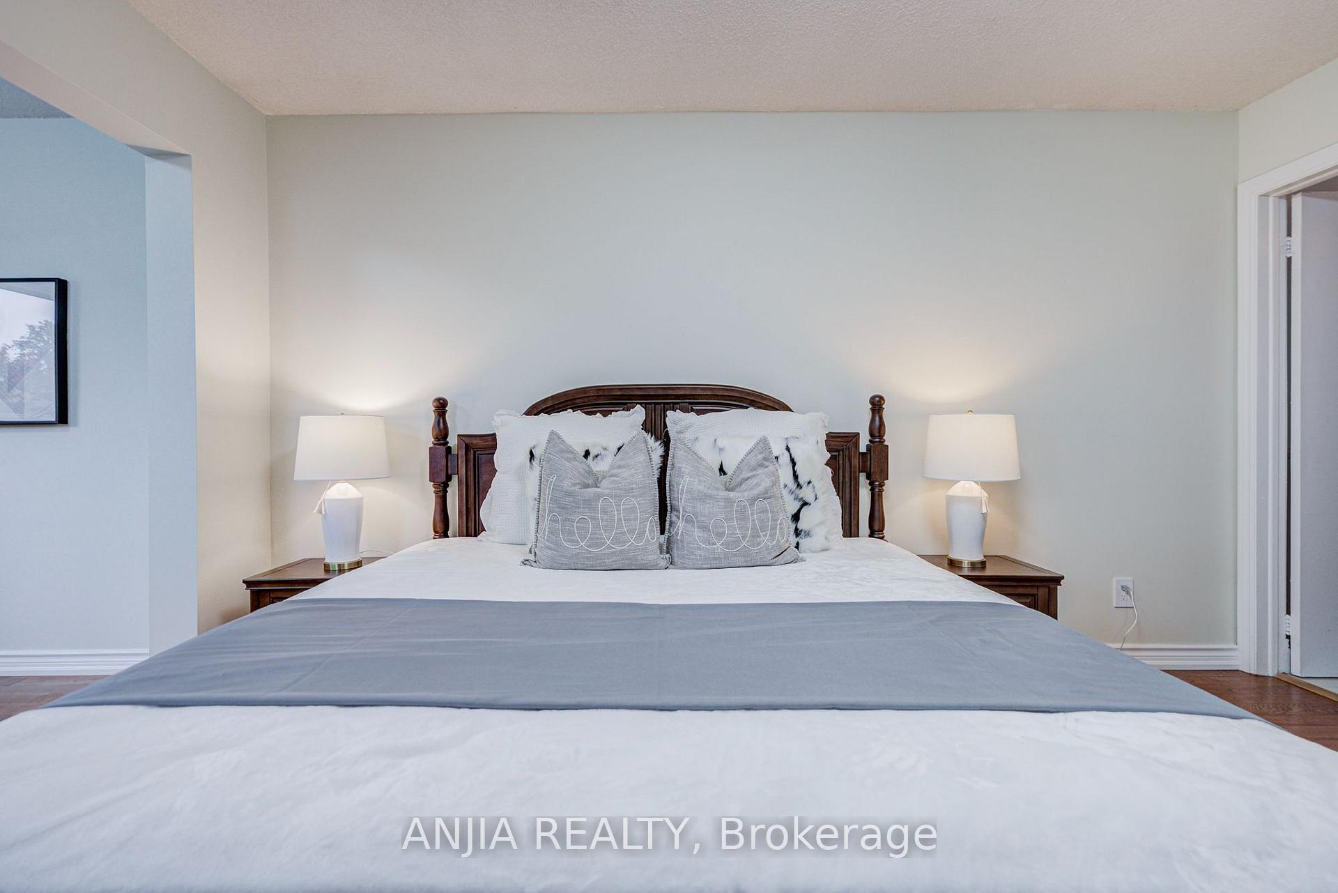 Photo 27 of 3 Mossbrook Crescent, Scarborough, Steeles — HOMEH