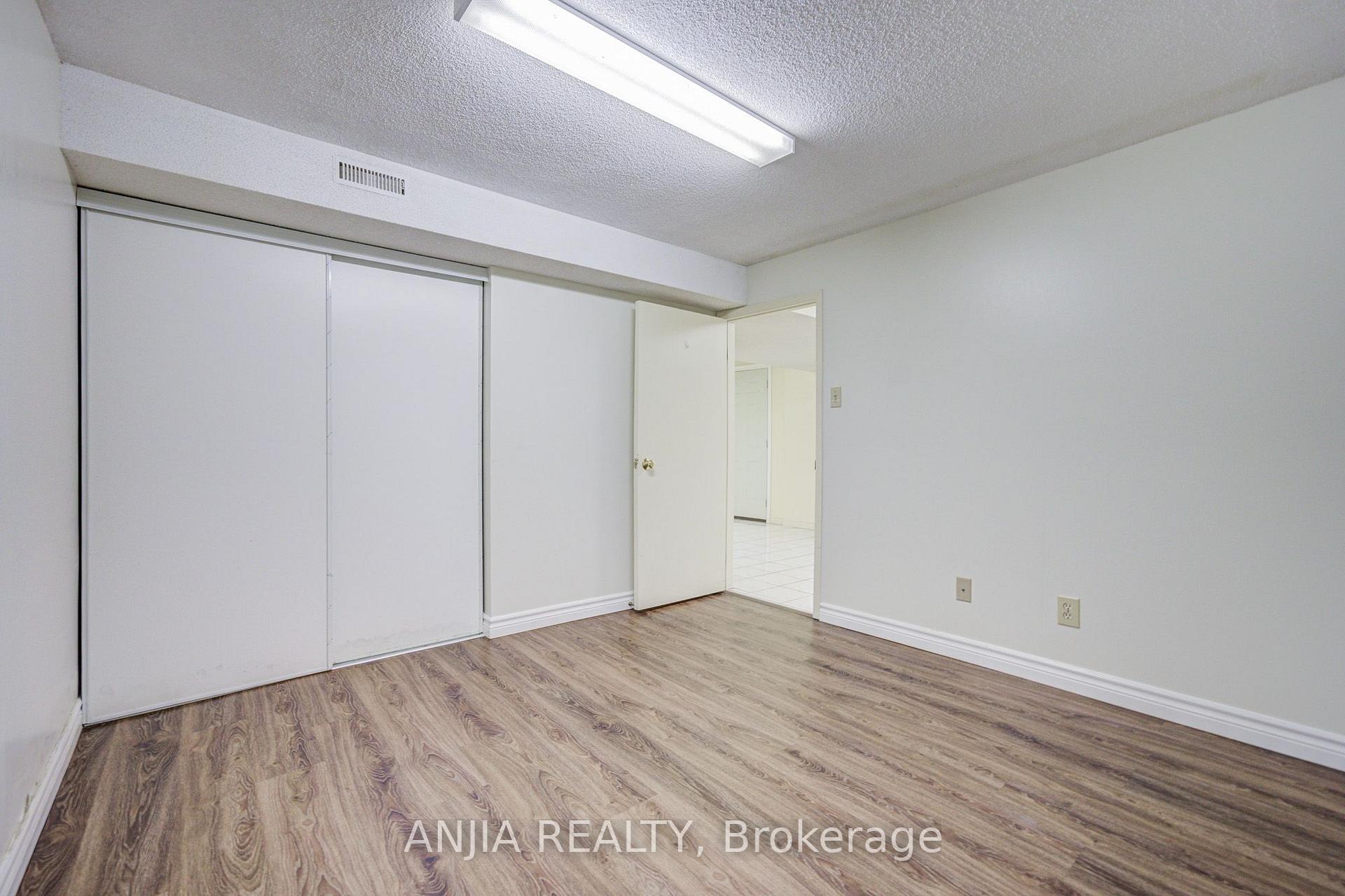 Photo 50 of 3 Mossbrook Crescent, Scarborough, Steeles — HOMEH