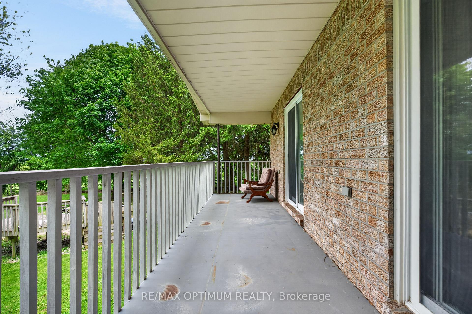Photo 21 of 529 Campbellville Road, Hamilton, Rural Flamborough — HOMEH
