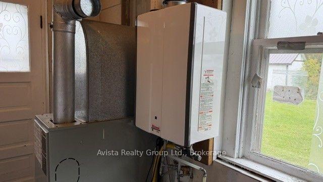 Photo 5 of 1202 Gore Street W, Thunder Bay, Westfort — HOMEH