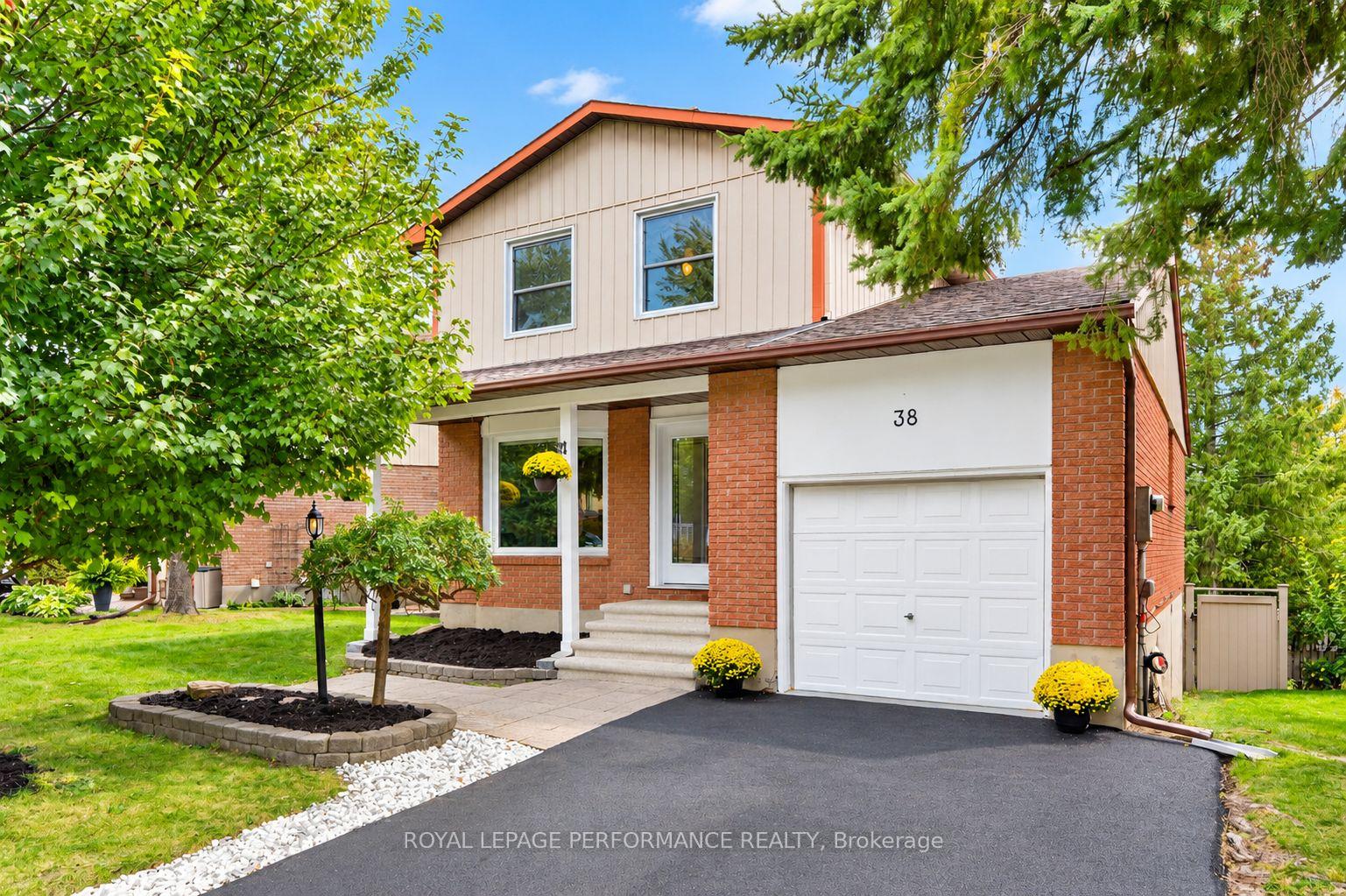 Photo of 38 Naismith Crescent