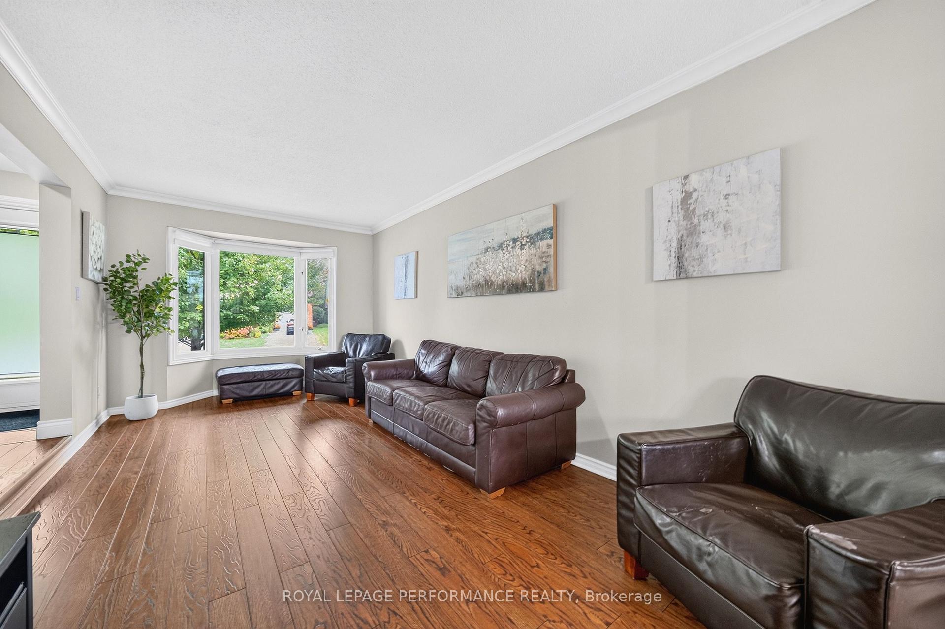 Photo 7 of 38 Naismith Crescent, Ottawa, Kanata - Katimavik — HOMEH
