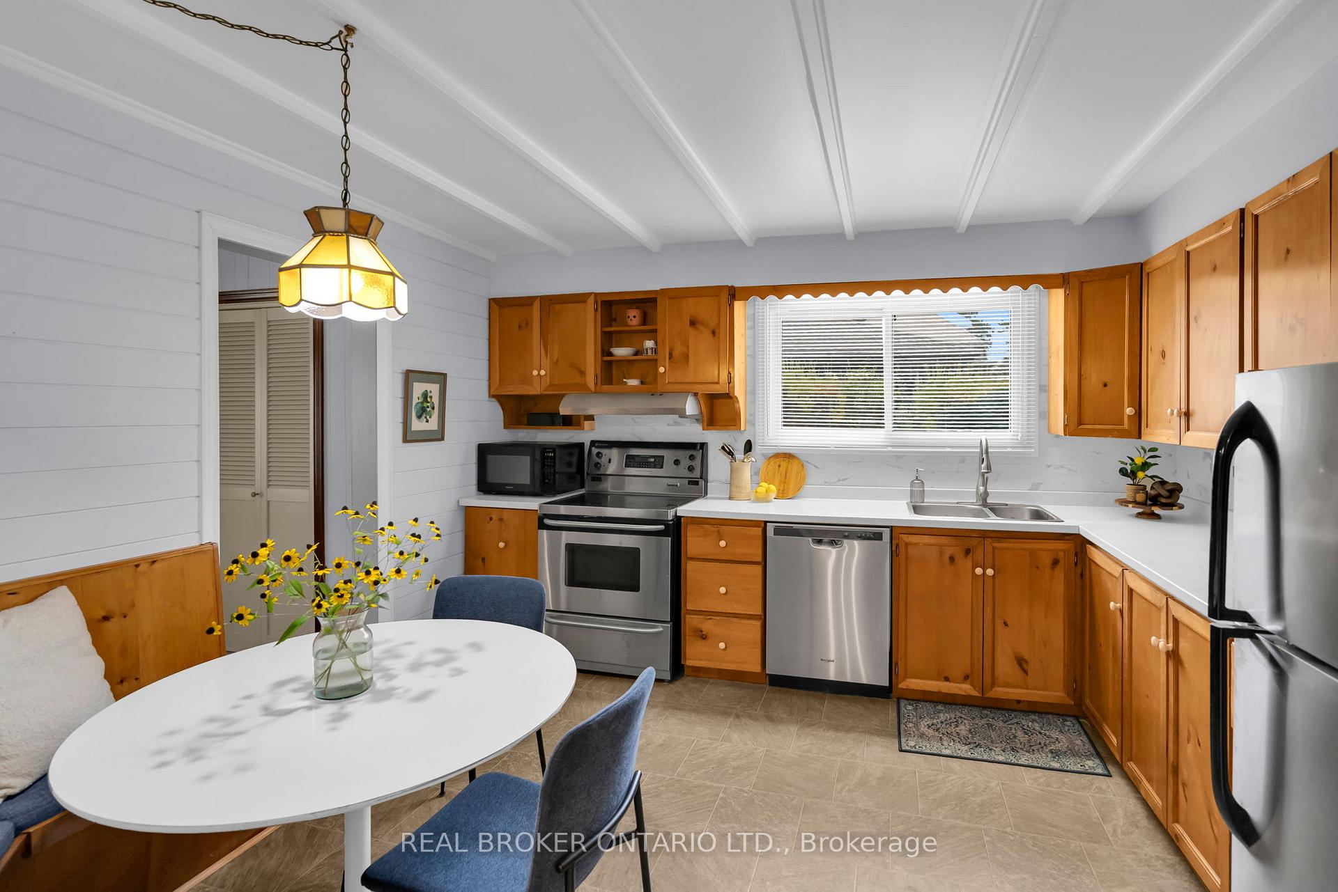 Photo 25 of 4149 Front Street, Uxbridge, Rural Uxbridge — HOMEH