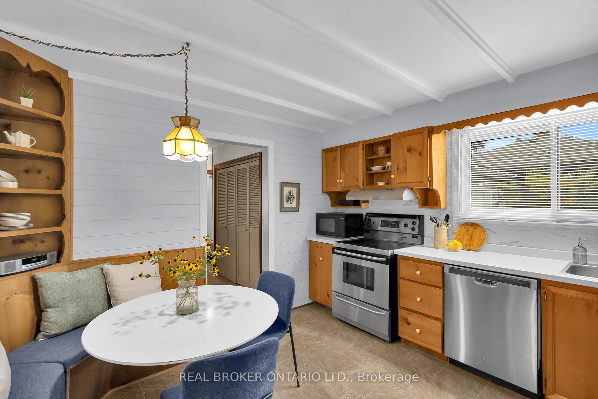Photo 26 of 4149 Front Street, Uxbridge, Rural Uxbridge — HOMEH