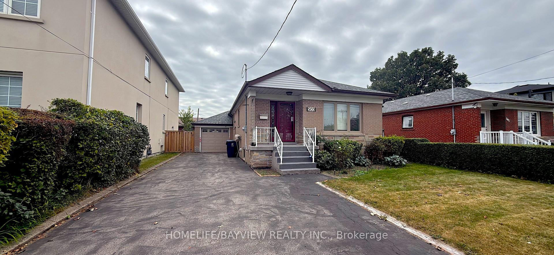 Photo 2 of 503 Evans Avenue, Etobicoke, Alderwood — HOMEH
