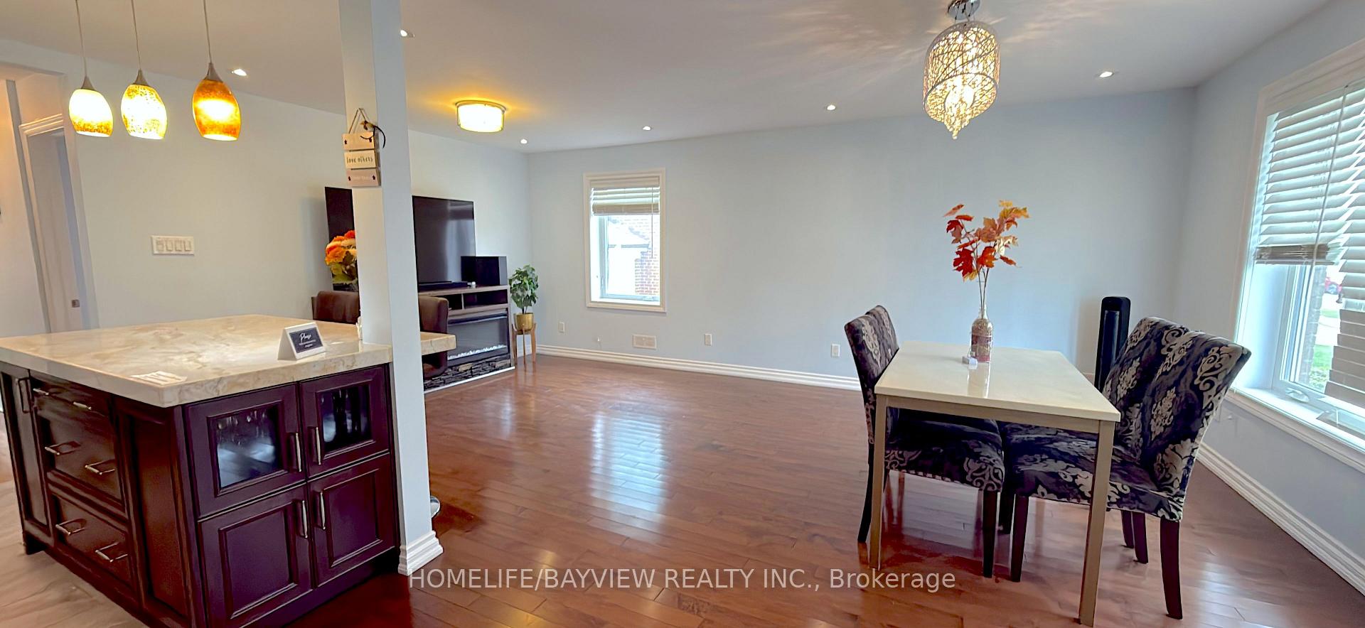 Photo 7 of 503 Evans Avenue, Etobicoke, Alderwood — HOMEH