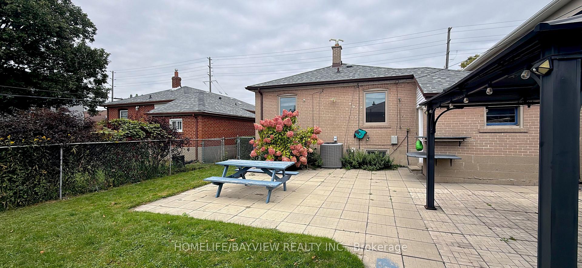 Photo 28 of 503 Evans Avenue, Etobicoke, Alderwood — HOMEH