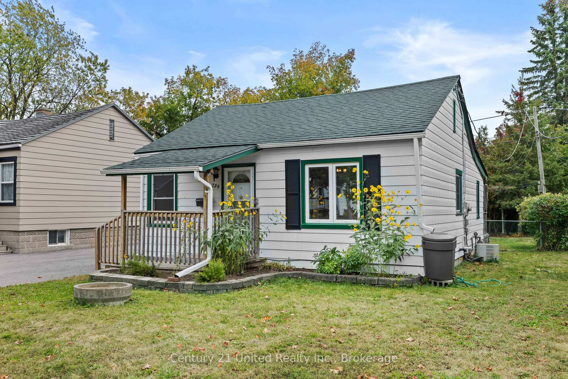 Photo 2 of 759 St. Mary's Street, Peterborough, Otonabee Ward 1 — HOMEH