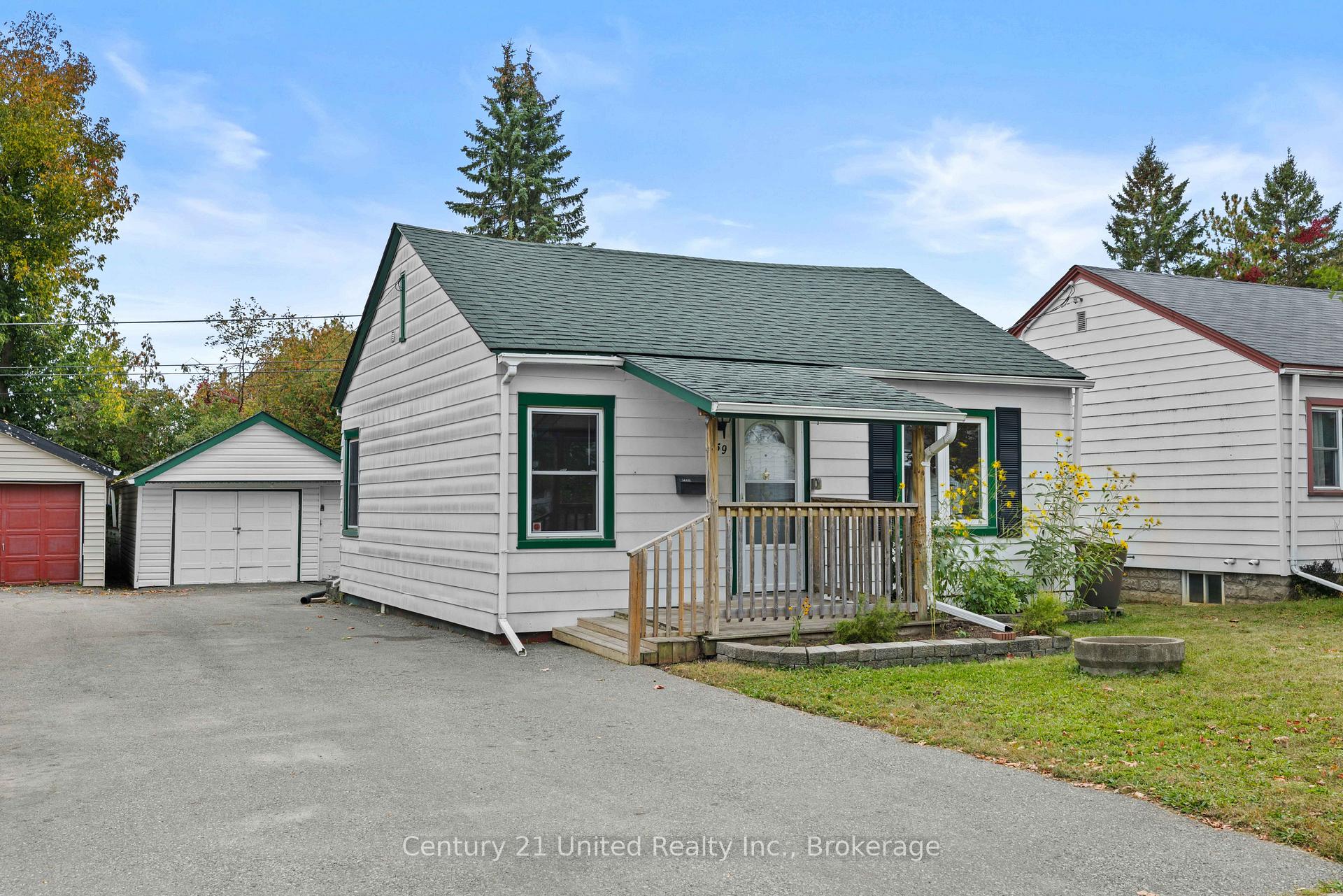 Photo 4 of 759 St. Mary's Street, Peterborough, Otonabee Ward 1 — HOMEH