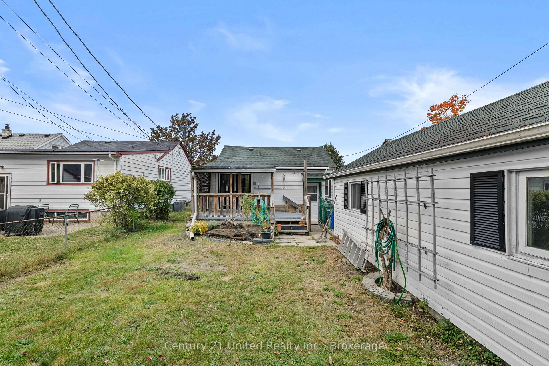 Photo 8 of 759 St. Mary's Street, Peterborough, Otonabee Ward 1 — HOMEH