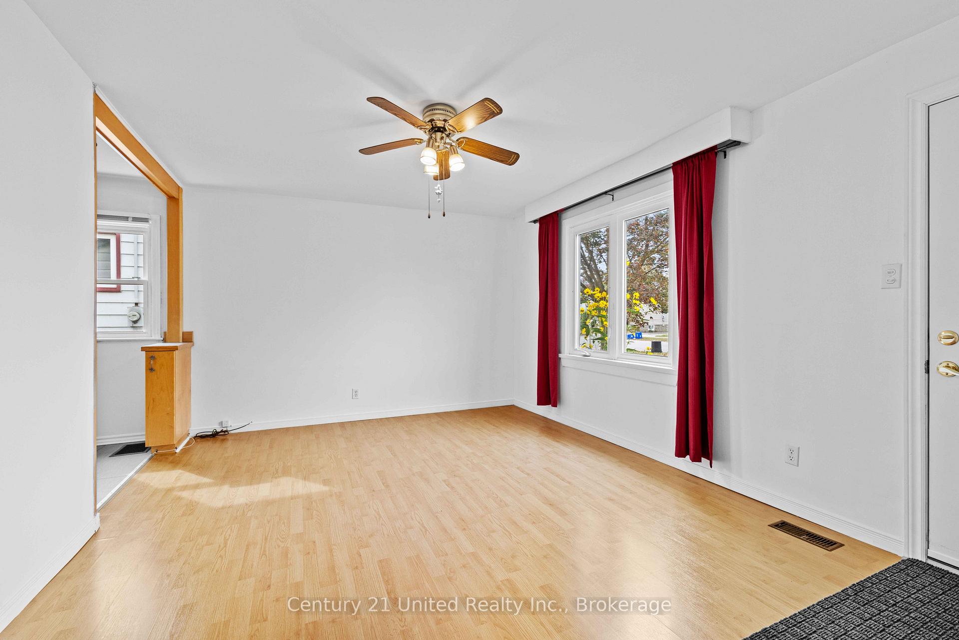 Photo 14 of 759 St. Mary's Street, Peterborough, Otonabee Ward 1 — HOMEH
