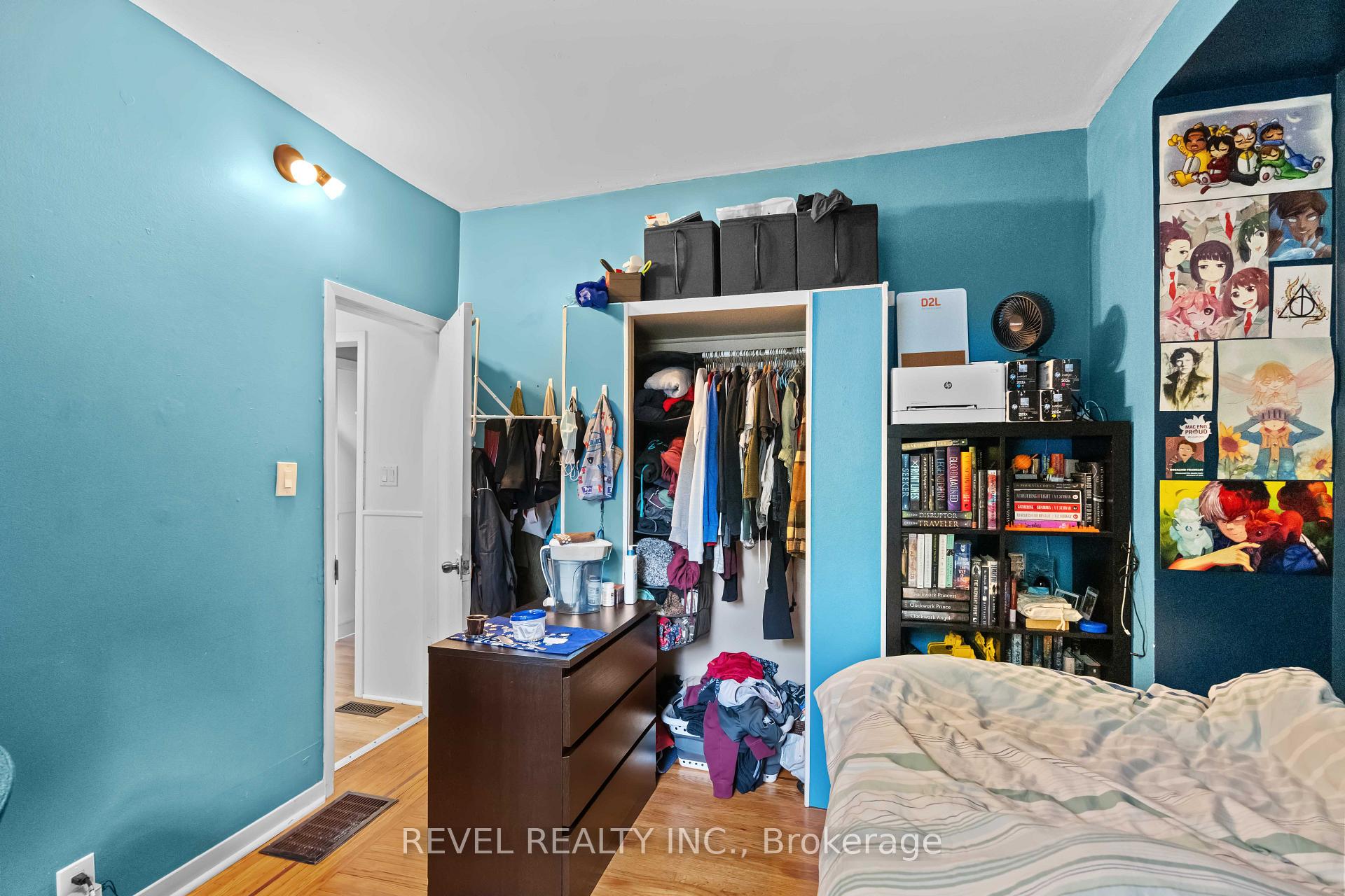 Photo 10 of 33 Cline Avenue N, Hamilton, Westdale — HOMEH