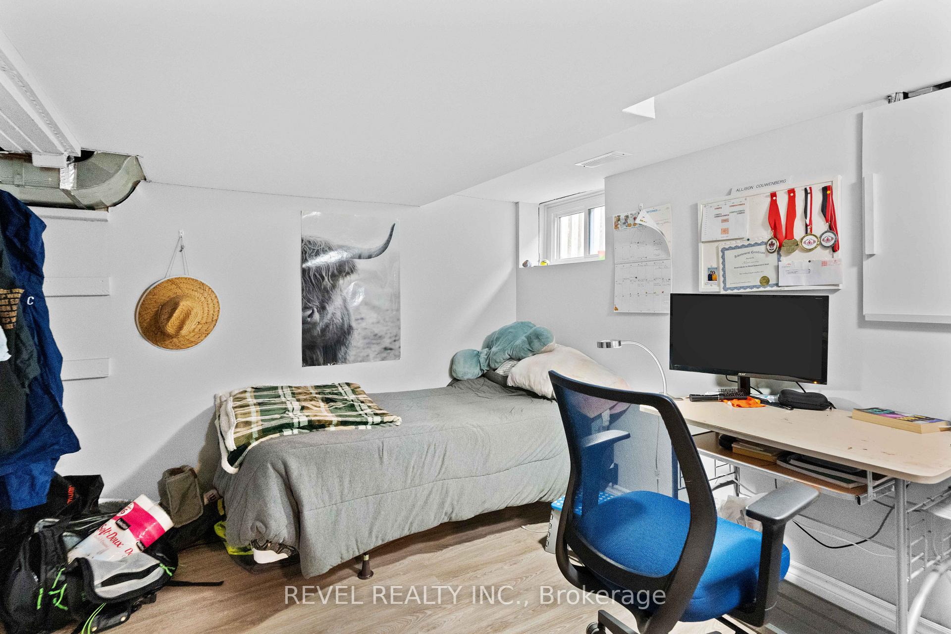 Photo 19 of 33 Cline Avenue N, Hamilton, Westdale — HOMEH
