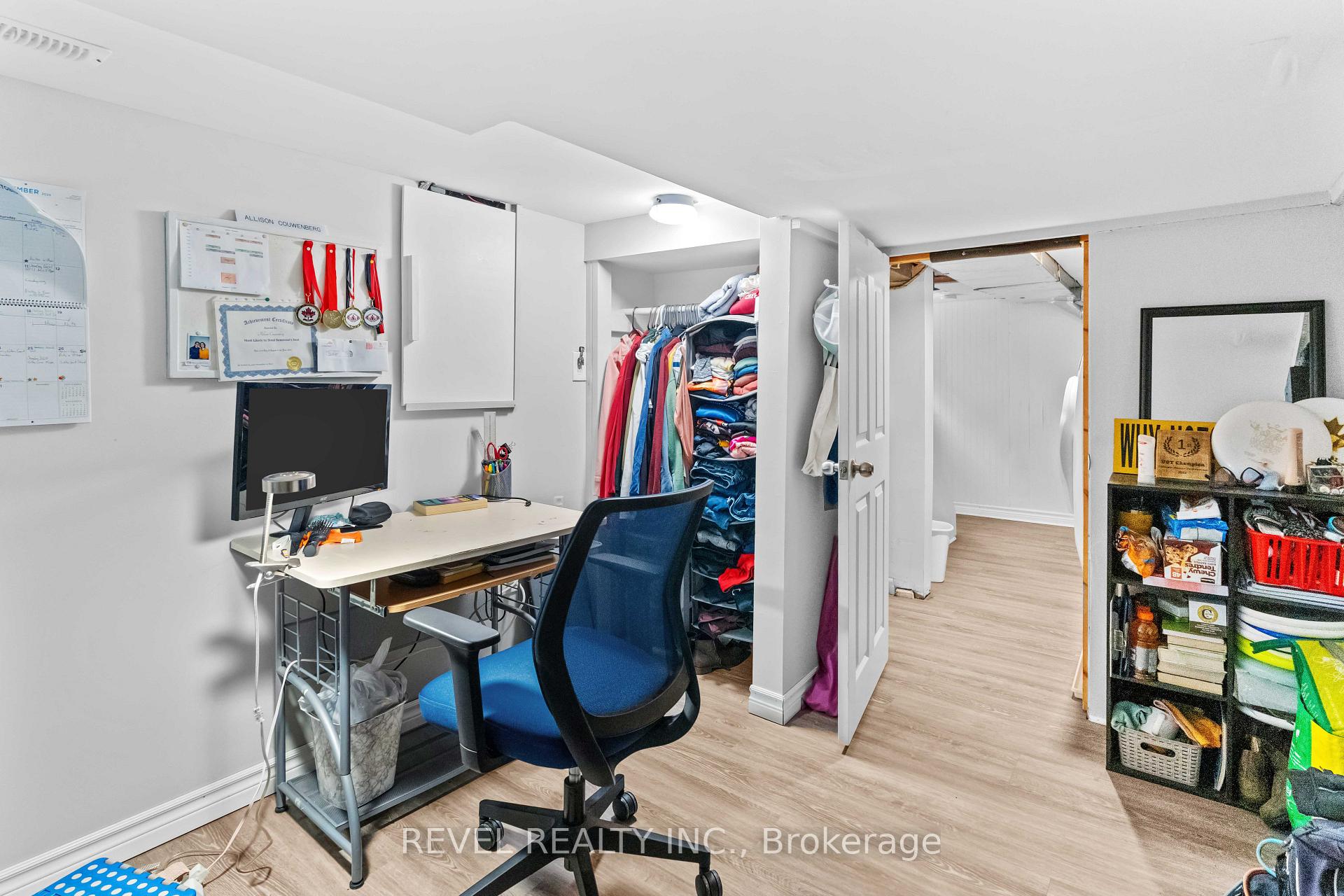 Photo 20 of 33 Cline Avenue N, Hamilton, Westdale — HOMEH