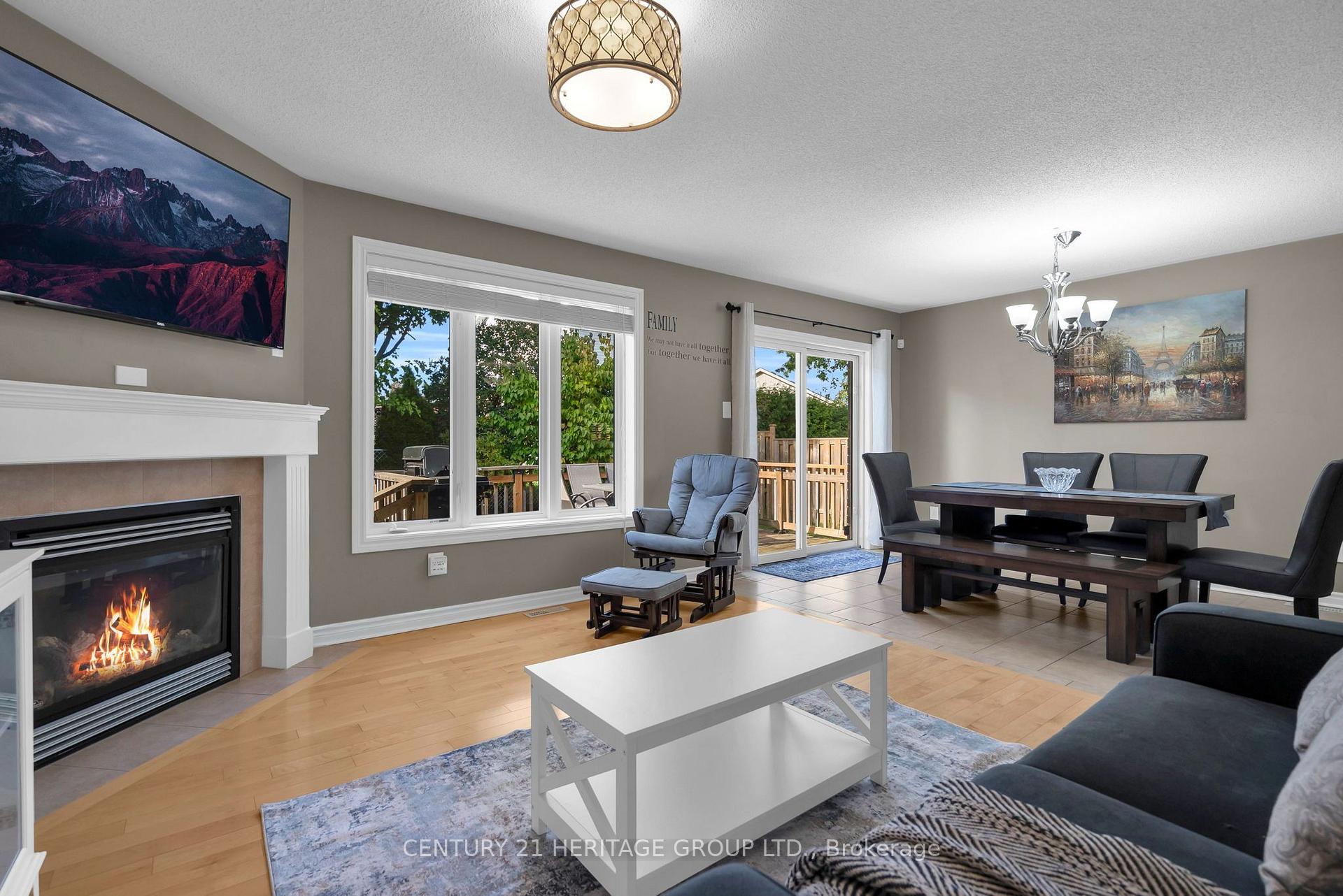 Photo 17 of 45 Whitfield Crescent, Springwater, Elmvale — HOMEH