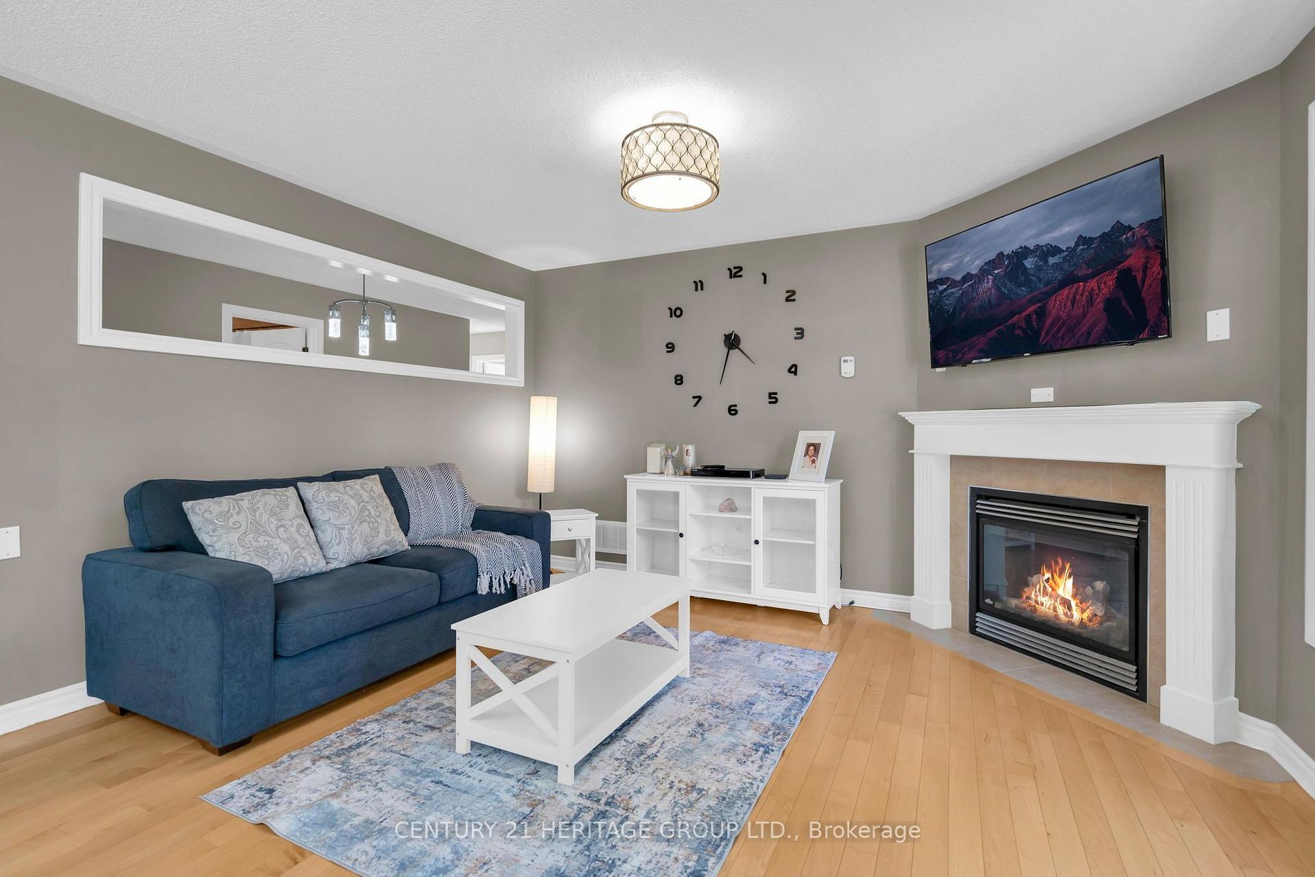 Photo 18 of 45 Whitfield Crescent, Springwater, Elmvale — HOMEH