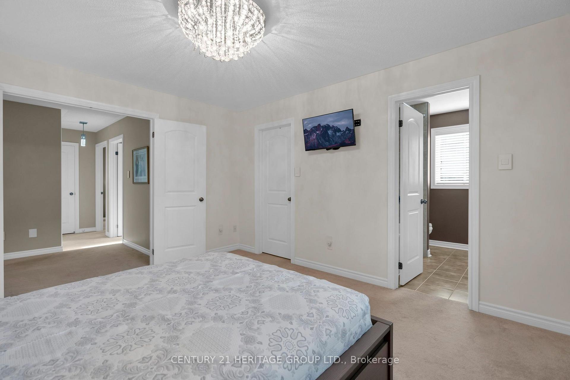 Photo 25 of 45 Whitfield Crescent, Springwater, Elmvale — HOMEH