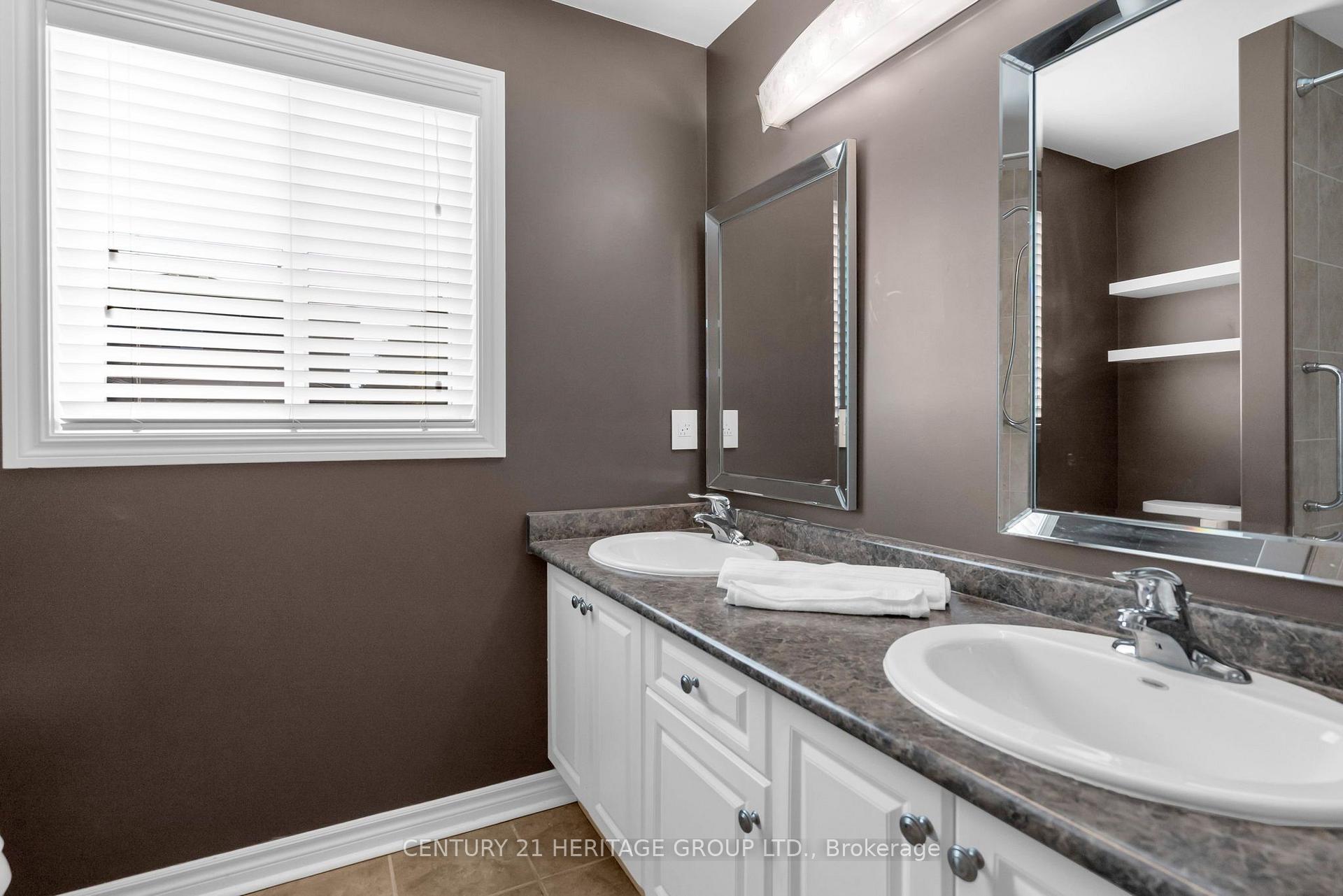 Photo 26 of 45 Whitfield Crescent, Springwater, Elmvale — HOMEH