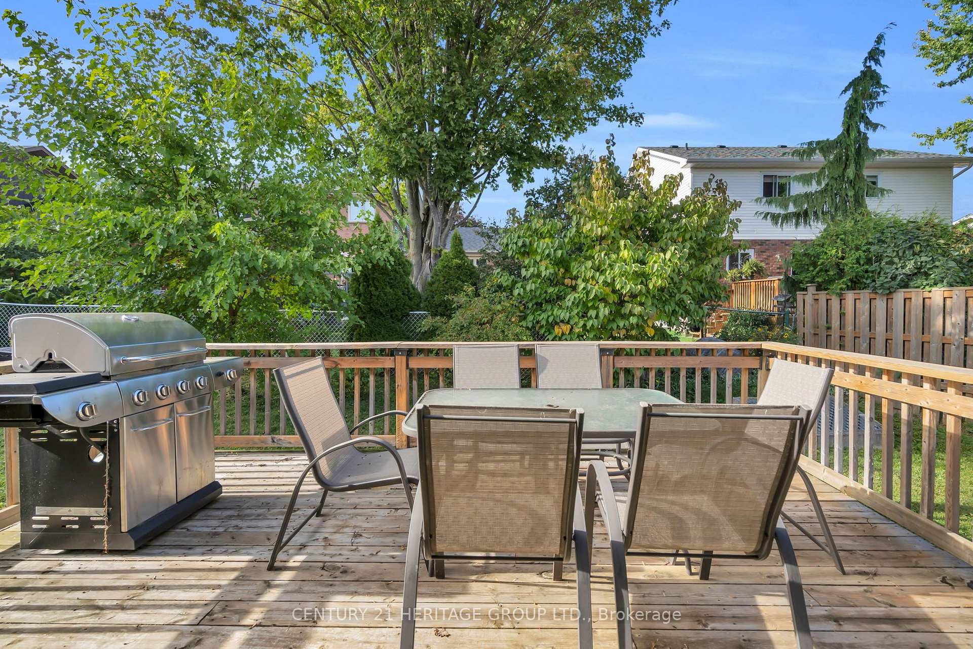Photo 33 of 45 Whitfield Crescent, Springwater, Elmvale — HOMEH