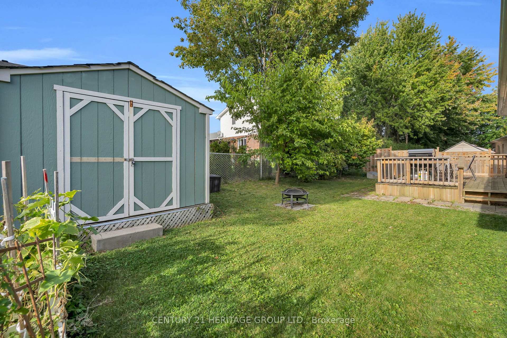 Photo 35 of 45 Whitfield Crescent, Springwater, Elmvale — HOMEH