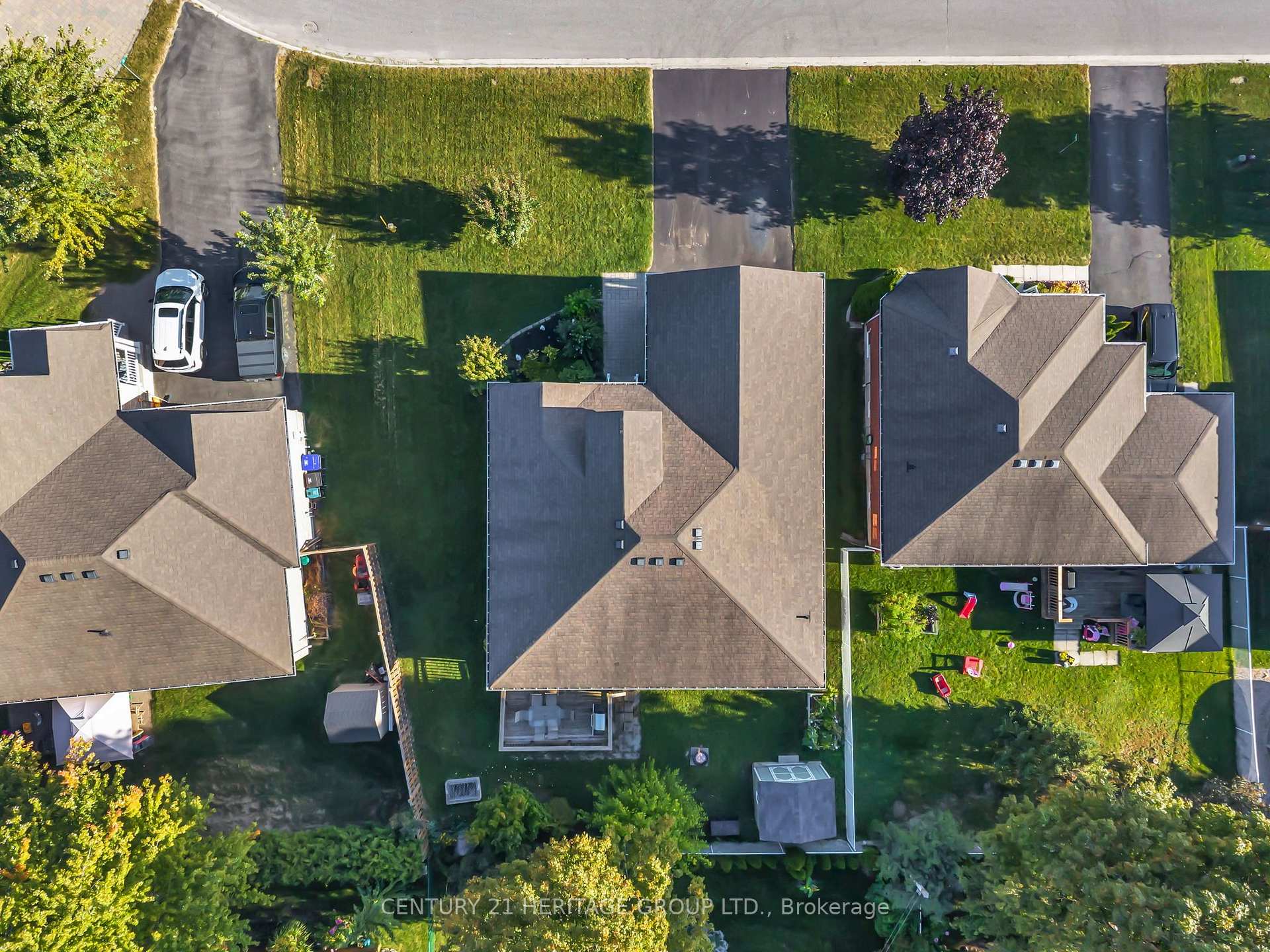 Photo 43 of 45 Whitfield Crescent, Springwater, Elmvale — HOMEH