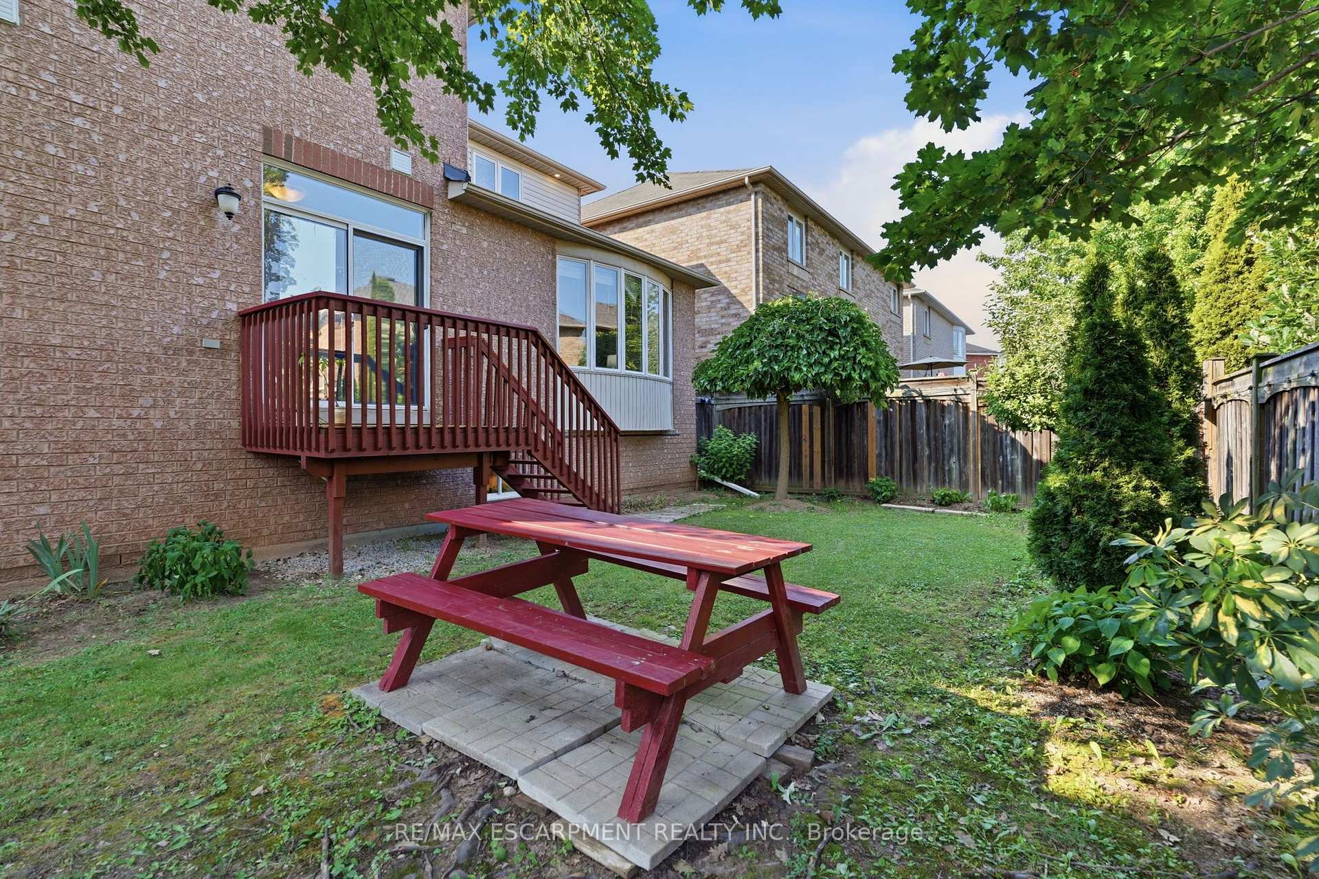 Photo 46 of 2241 Glazebrook Circle, Oakville, Westmount — HOMEH