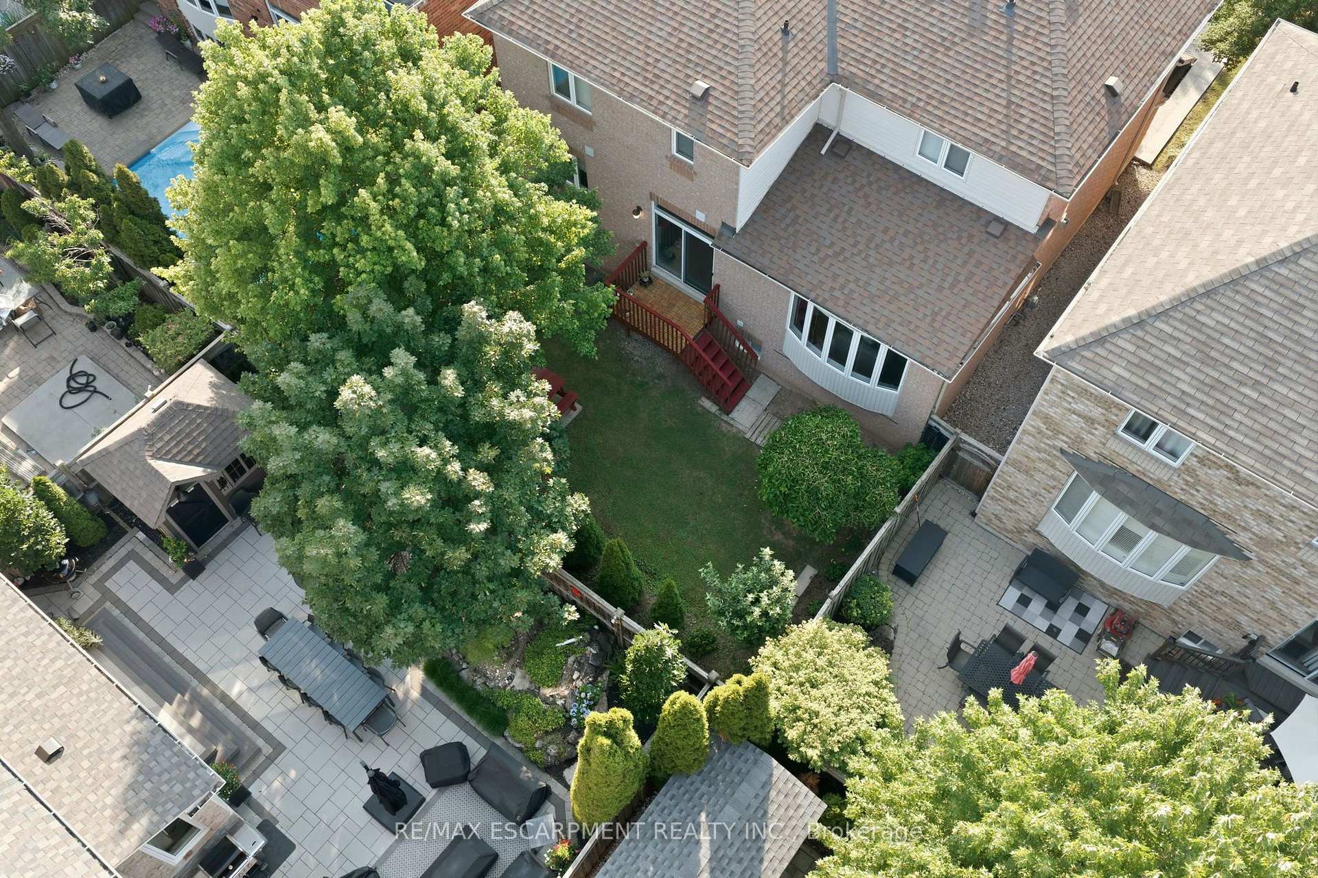 Photo 48 of 2241 Glazebrook Circle, Oakville, Westmount — HOMEH