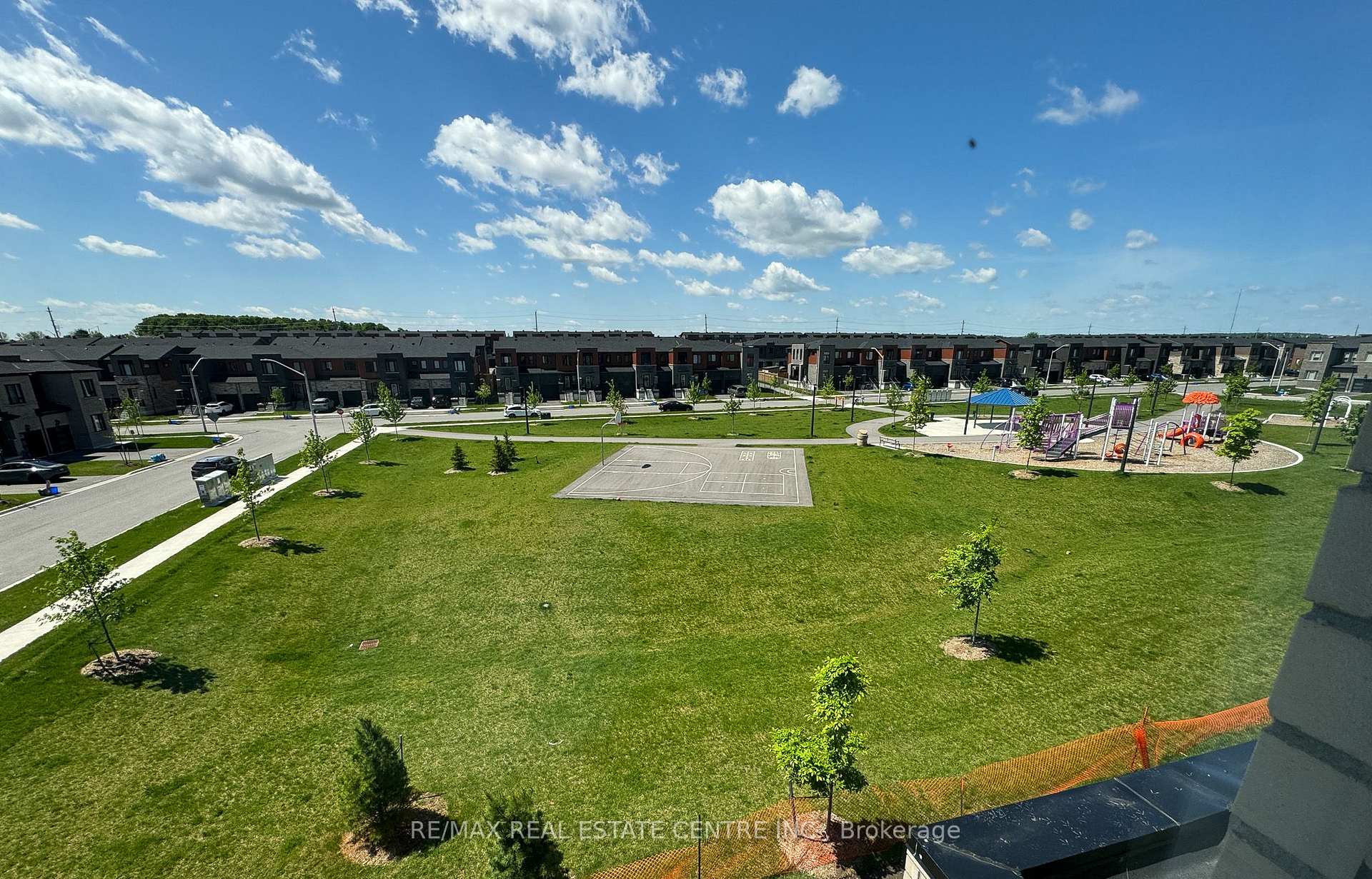 Photo 27 of 5 Cherry Hill Lane, Barrie, Painswick South — HOMEH