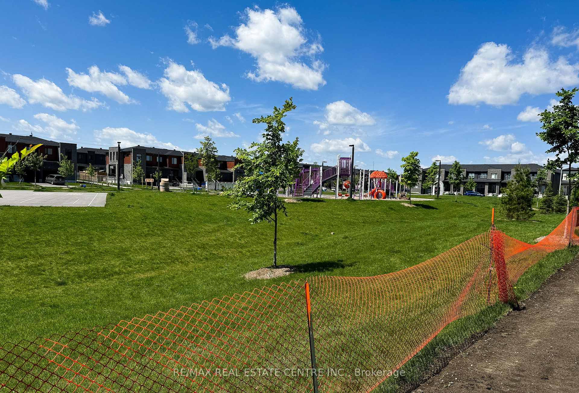 Photo 28 of 5 Cherry Hill Lane, Barrie, Painswick South — HOMEH
