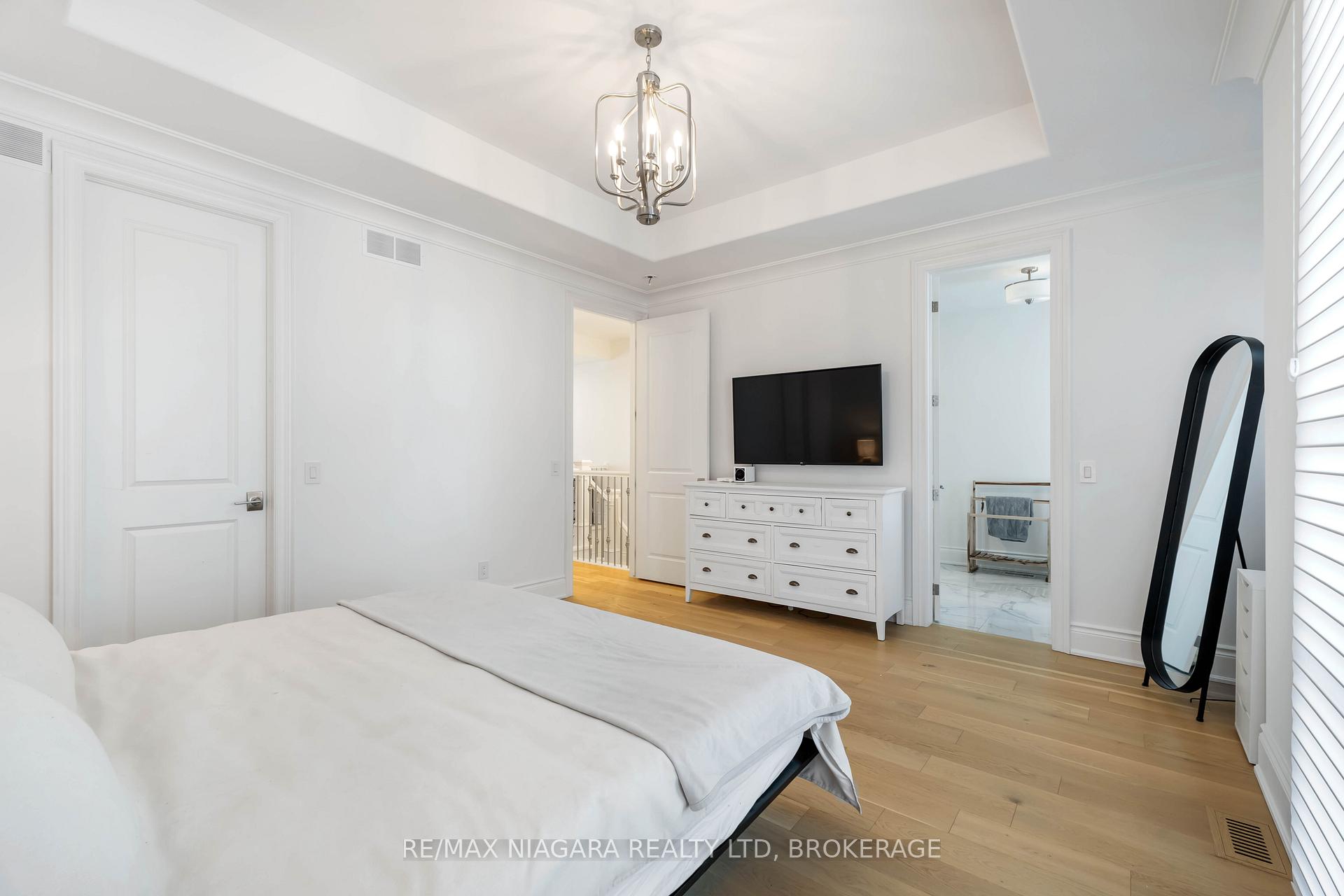 Photo 24 of Unit 7, 15 Arbourvale Common Road, St. Catharines, Glendale/Glenridge — HOMEH