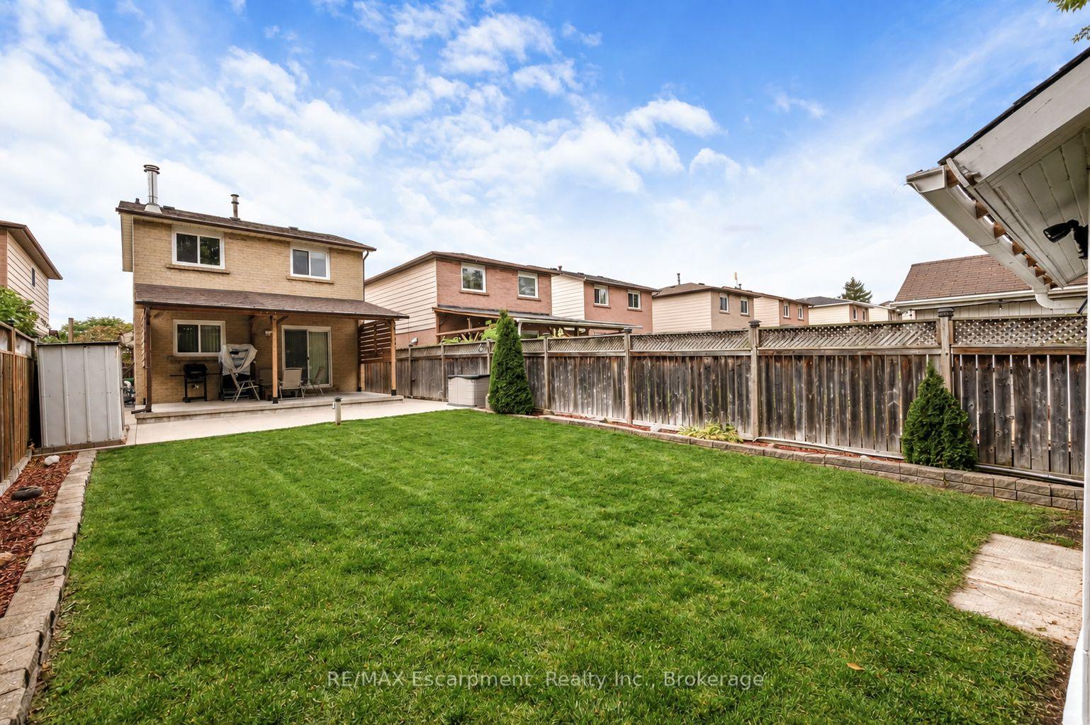 Photo 29 of 166 Martindale Crescent, Brampton, Brampton West — HOMEH