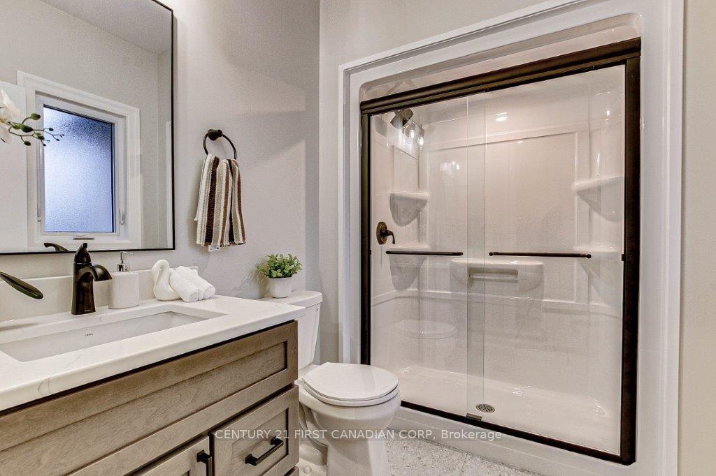 Photo 16 of 163 Elgin Avenue E, Goderich, Goderich (Town) — HOMEH