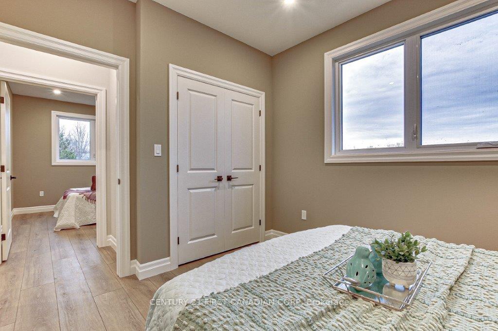 Photo 18 of 163 Elgin Avenue E, Goderich, Goderich (Town) — HOMEH