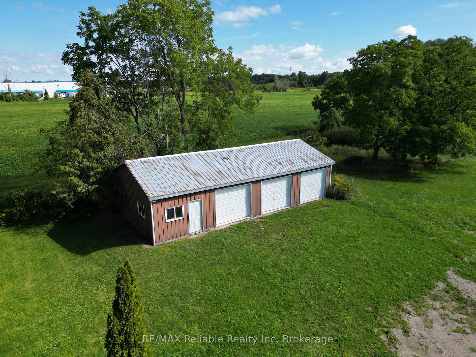 Photo 12 of 79888 Bluewater Highway, Central Huron, Goderich — HOMEH