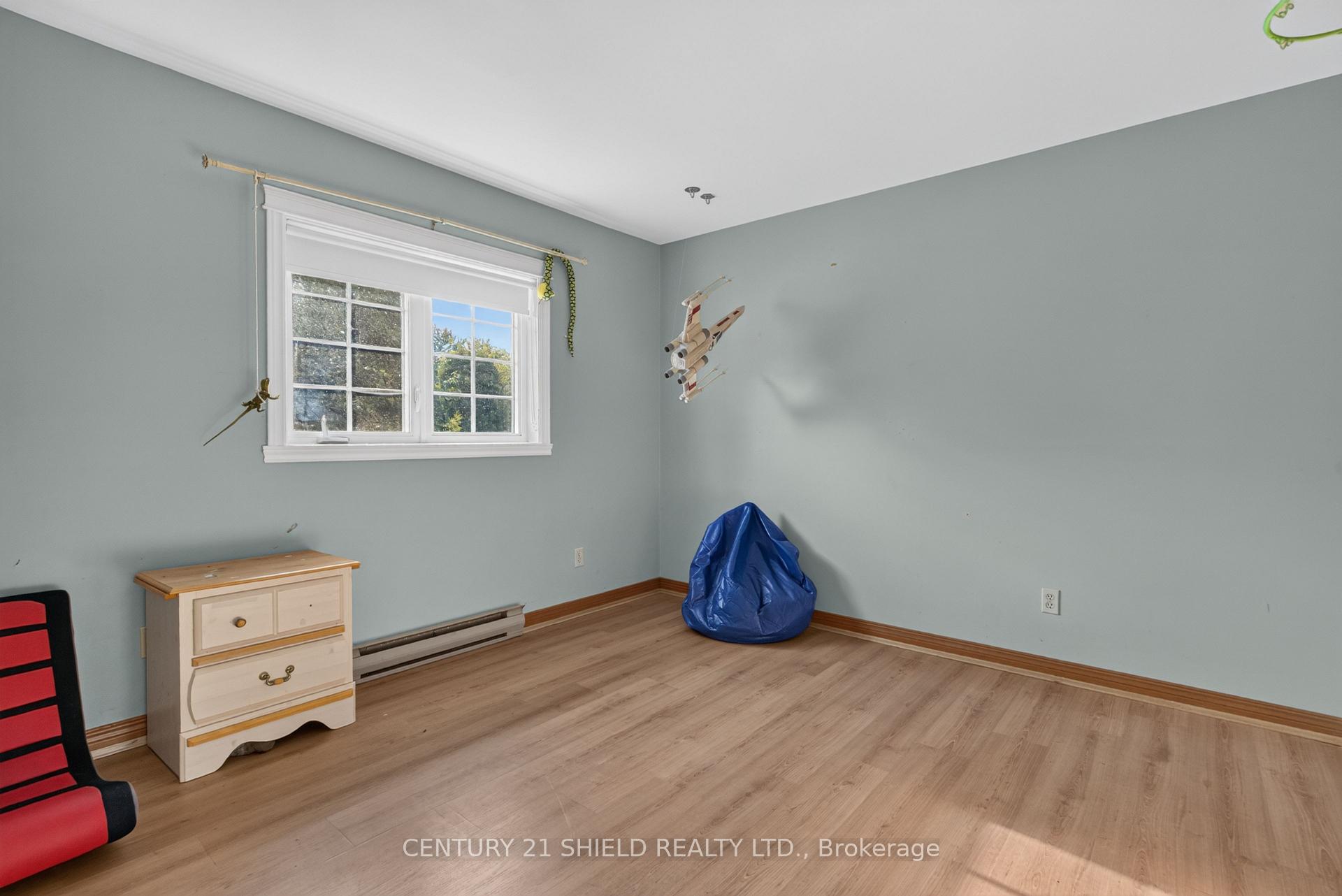 Photo 25 of 868 Laflin Street, Cornwall, Cornwall — HOMEH