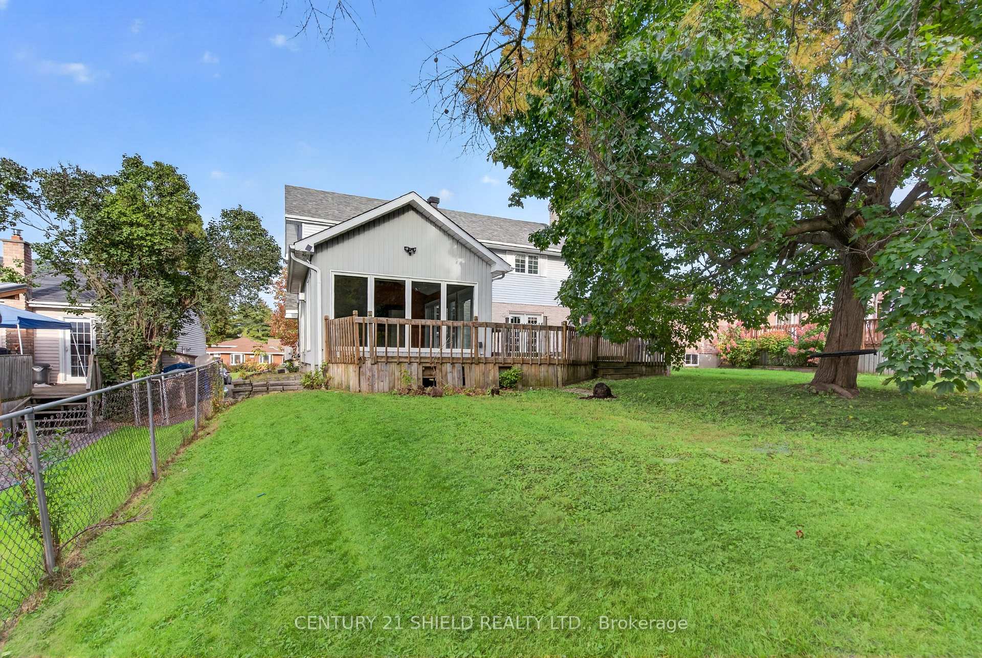 Photo 35 of 868 Laflin Street, Cornwall, Cornwall — HOMEH